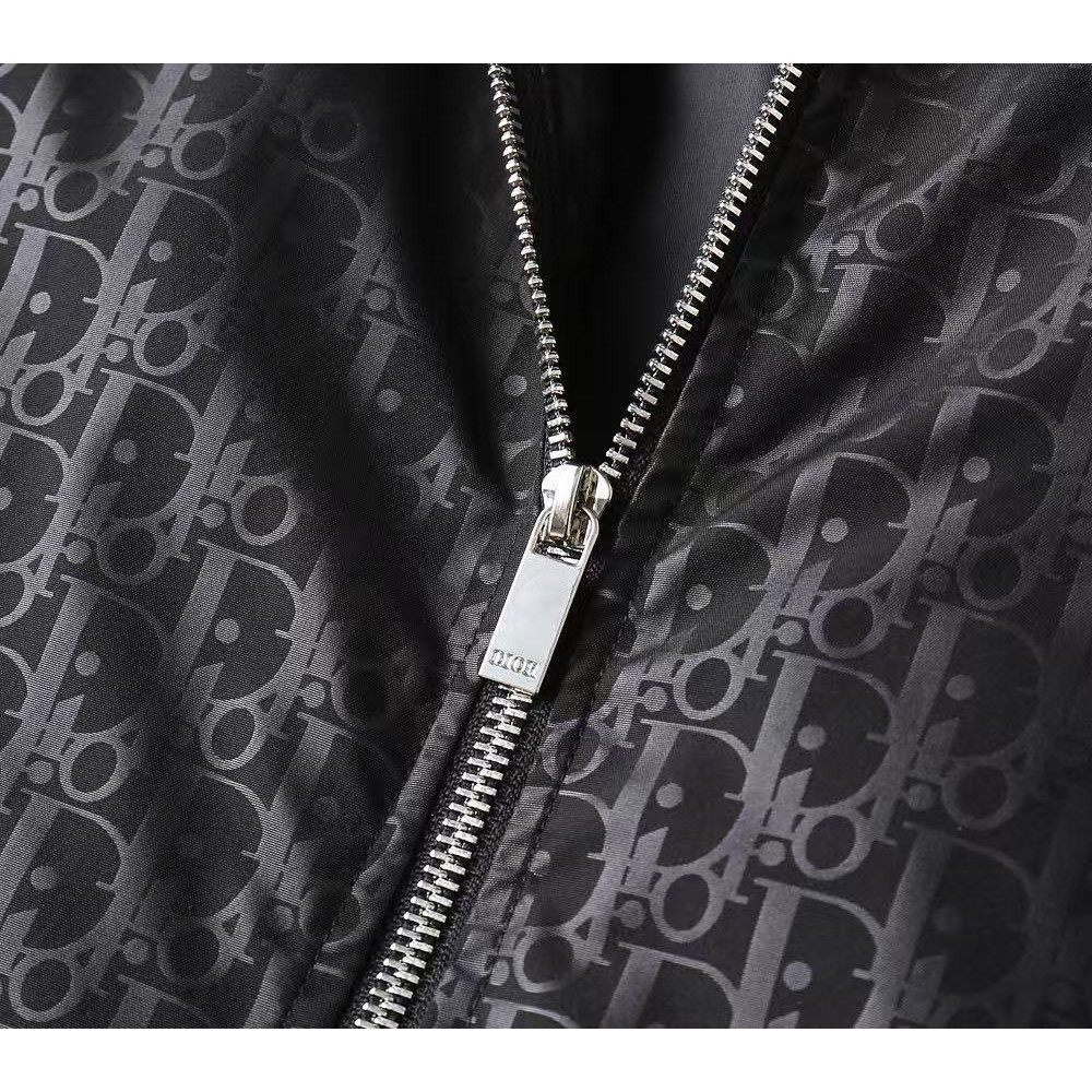 <p>DIOR 男士夹克外套(黑)</p>