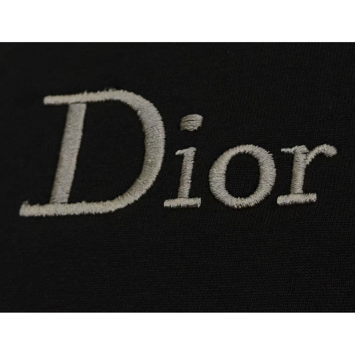 <p>DIOR 长袖卫衣T恤(黑)</p>
