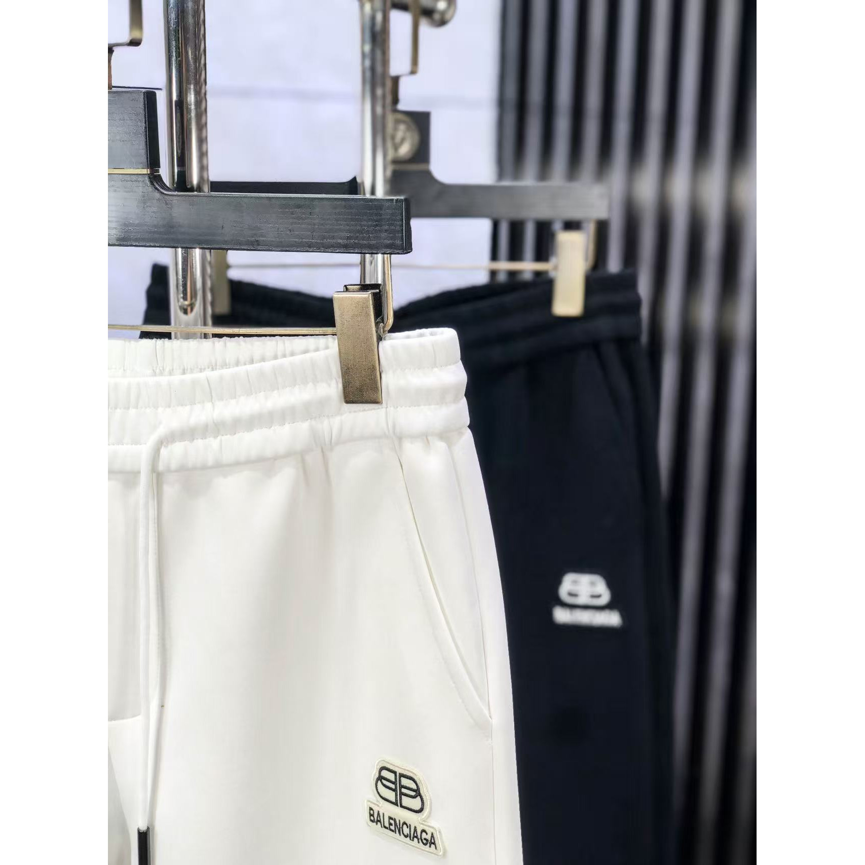<p>Balenciaga 高品质时尚休闲裤(782946)</p>