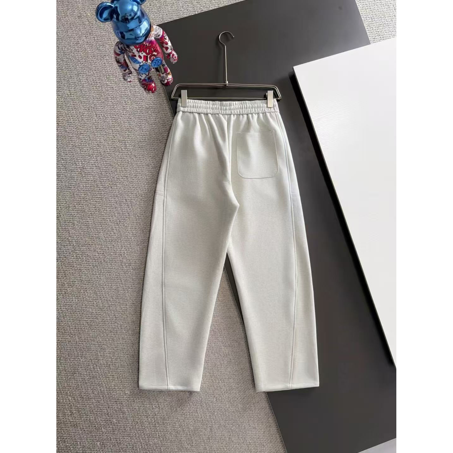 <p>GUCCI 夏季新款松紧带休闲裤(786894)</p>