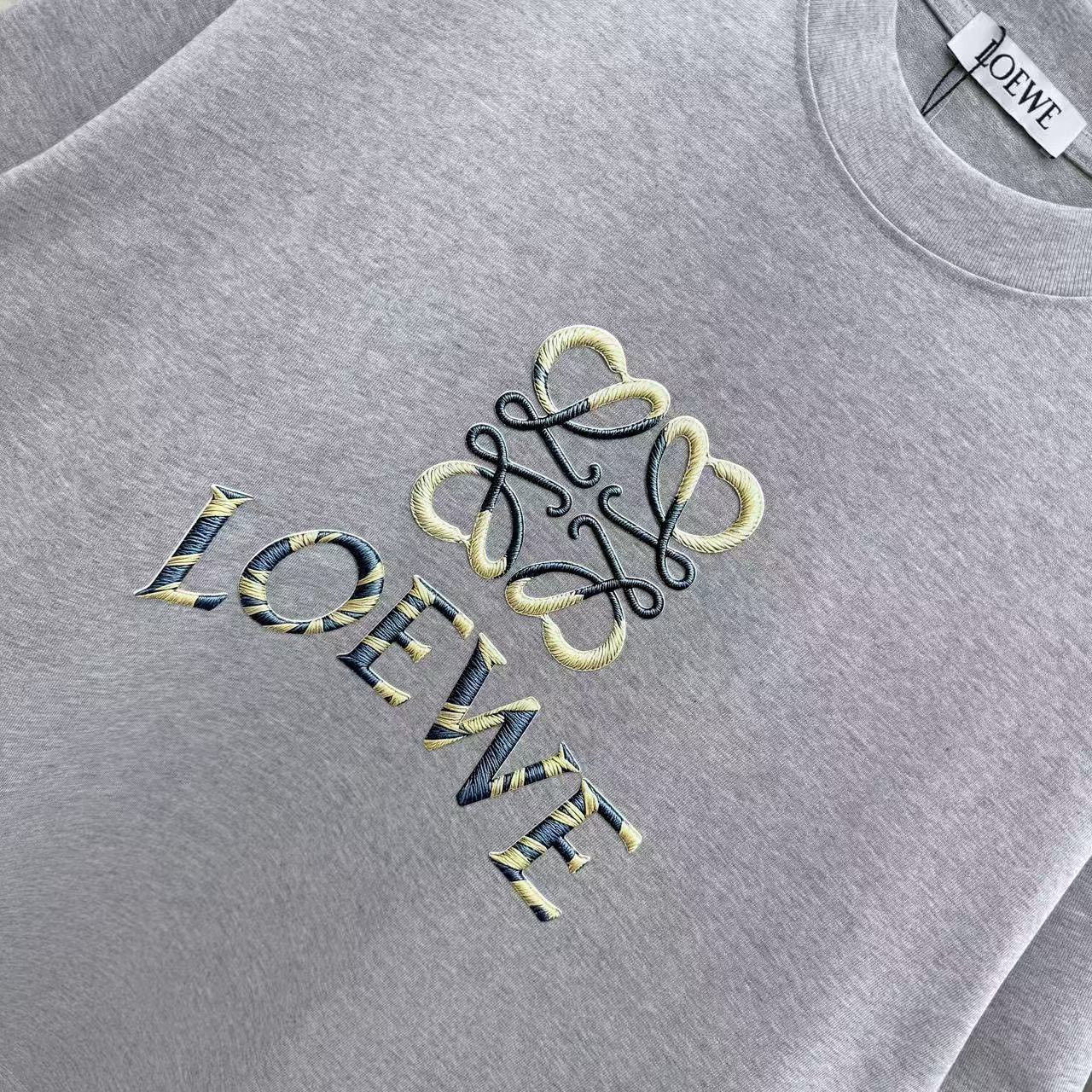 <p>LOEWE 圓領T恤</p>