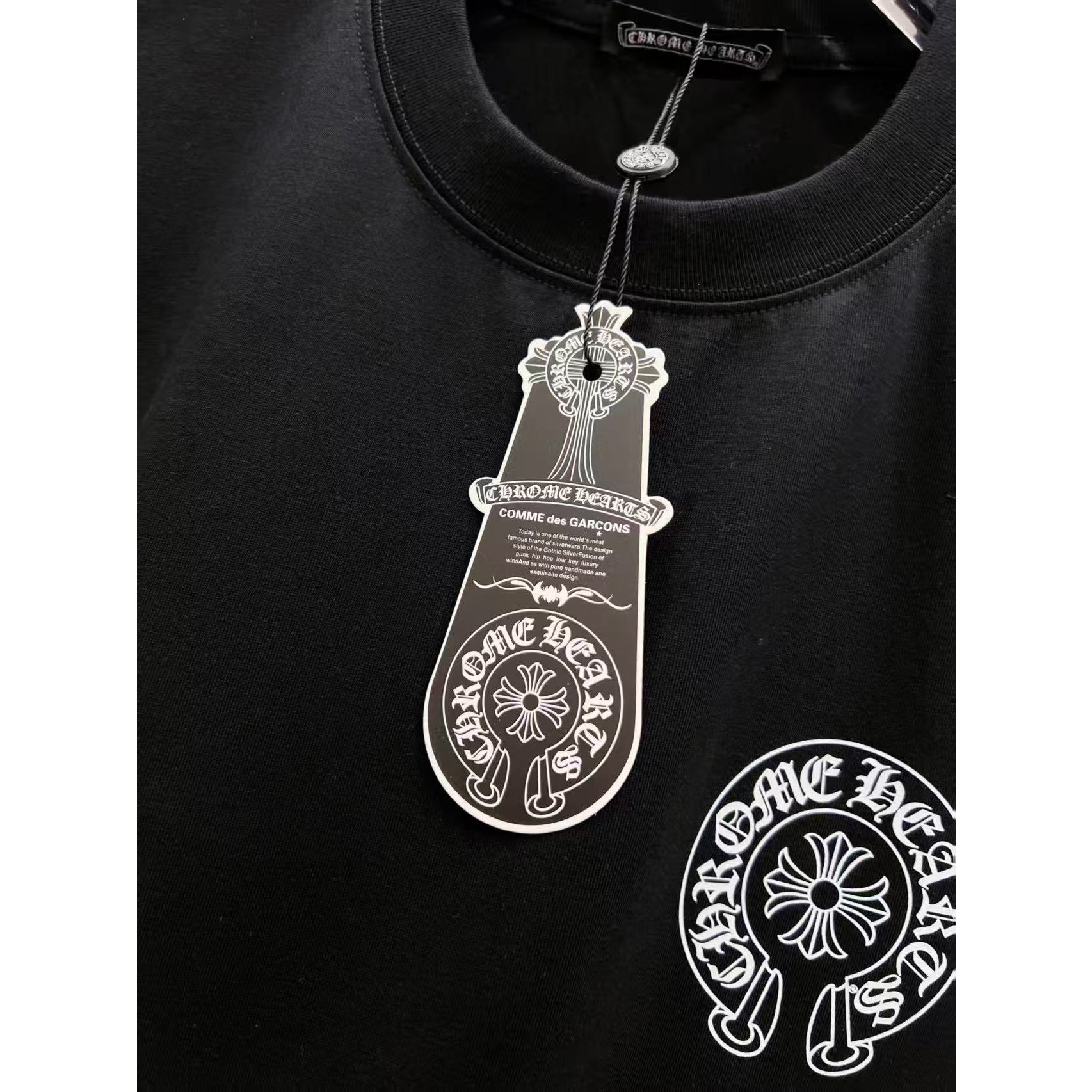 <p>CHROME HEARTS 短袖圆领T恤(黑)</p>