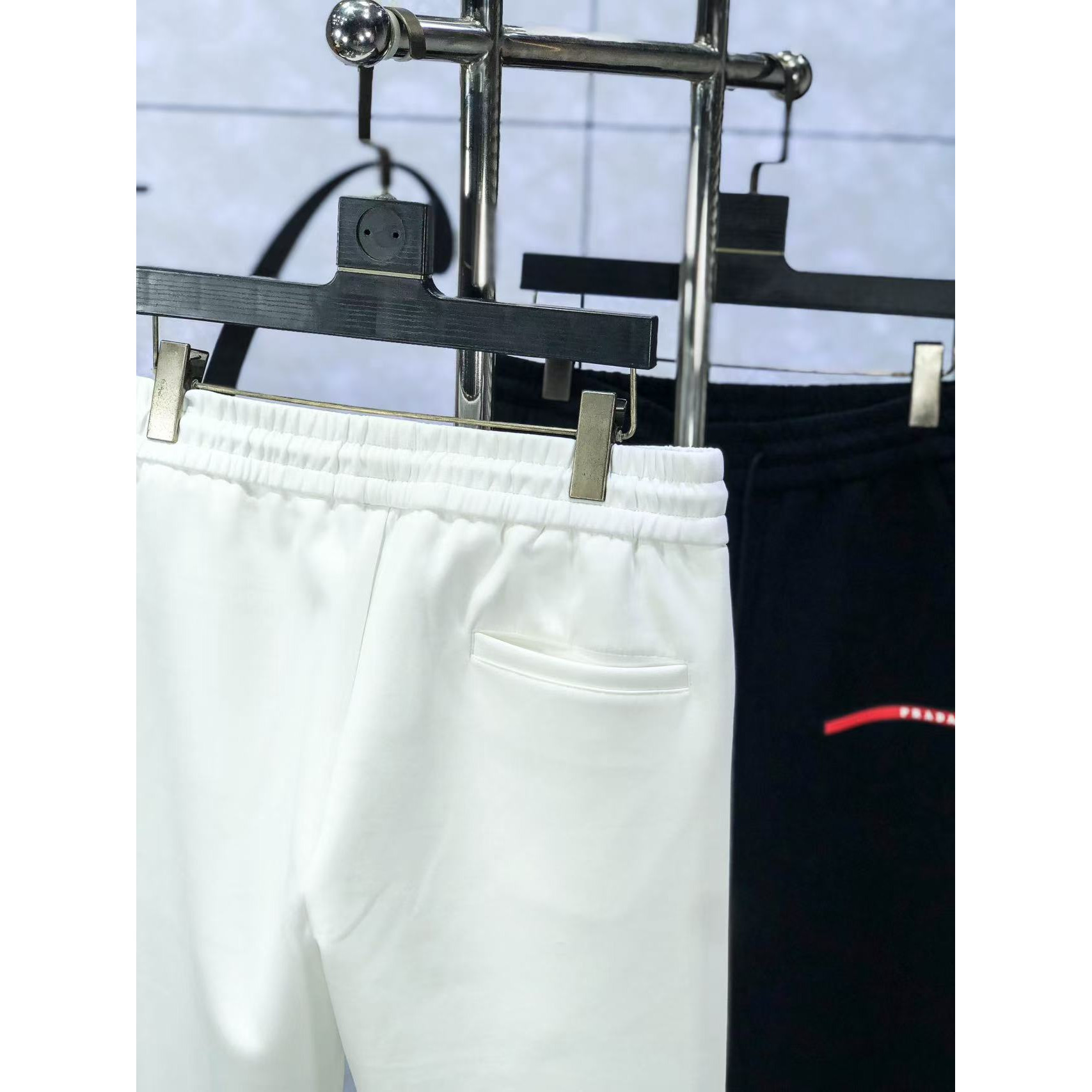 <p>PRADA 高品质时尚休闲裤(782961)</p>