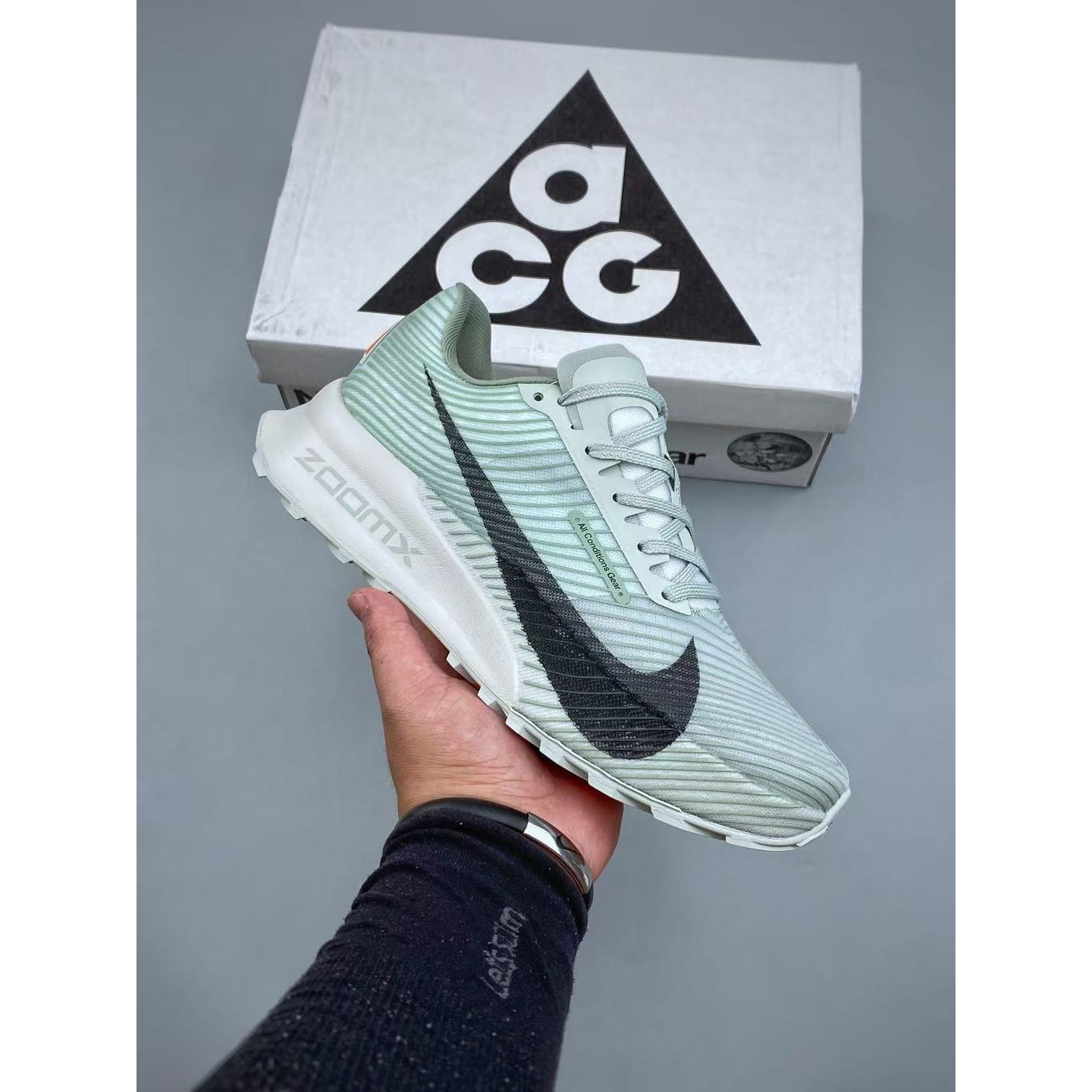 <p>Nike Zoomx ACG Ultrafly Trai 透气越野跑步鞋(綠)&nbsp;</p>