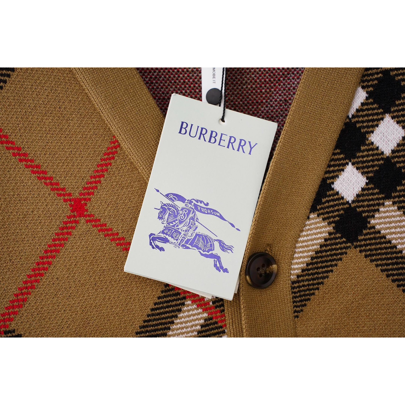 <p>BURBERRY 开衫毛衣(X27)</p>