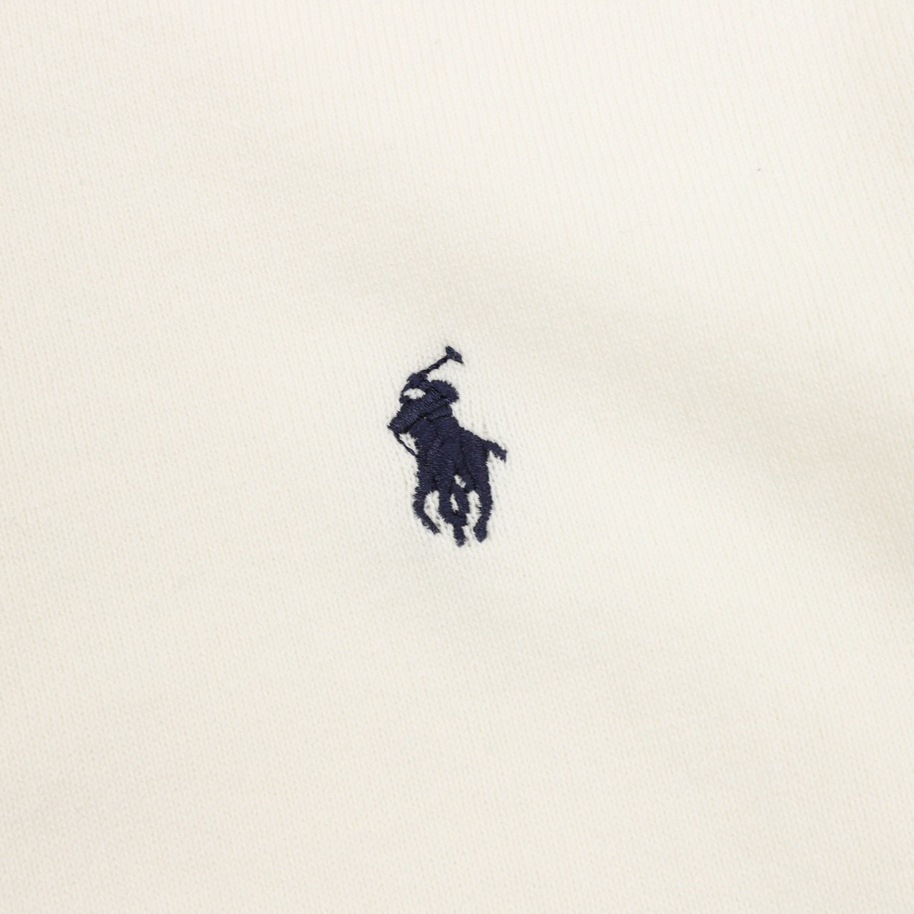 <p>RALPH LAUREN&nbsp; 战马标识针织羊毛POLO毛衣(米白)</p>