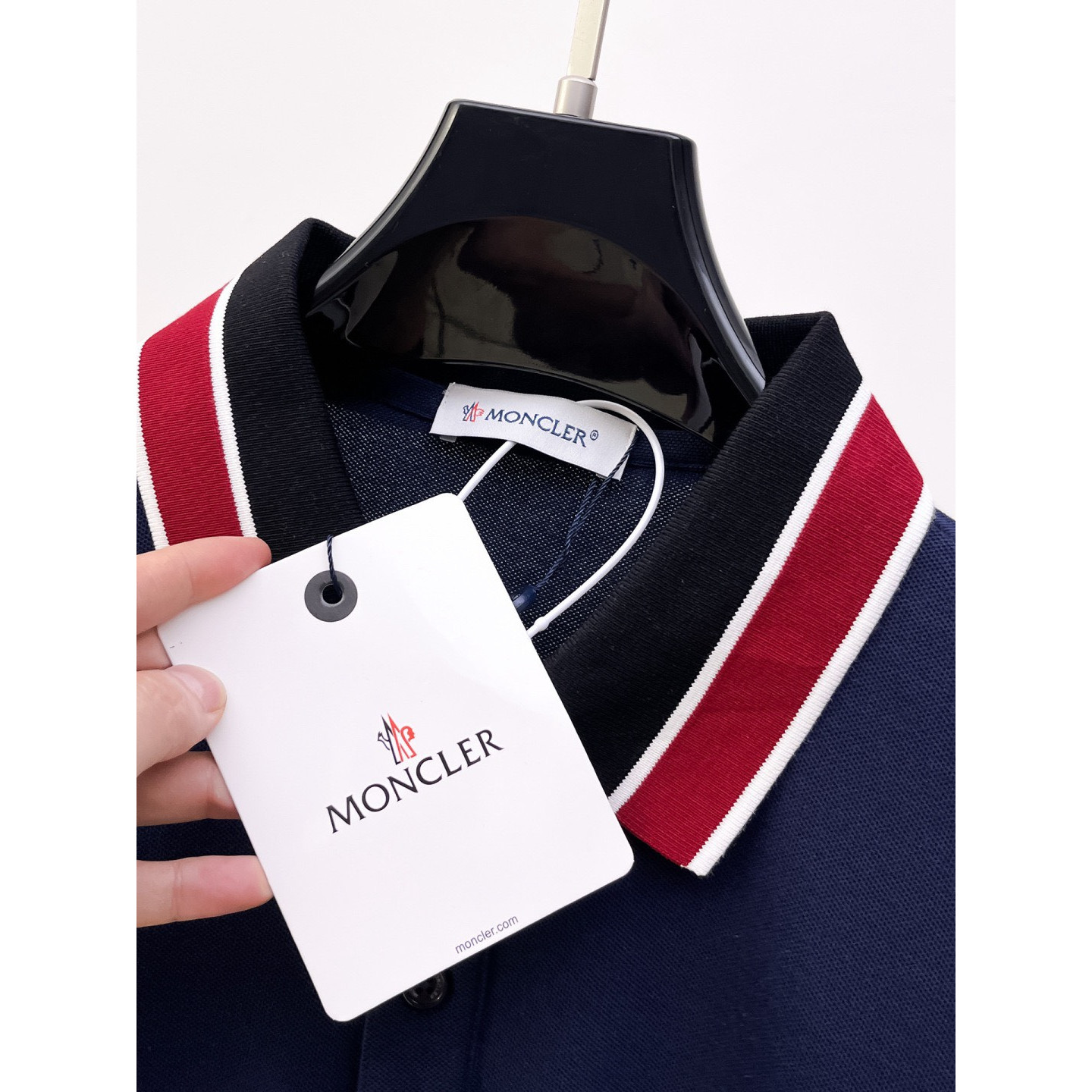<p>Moncler Polo衫</p>