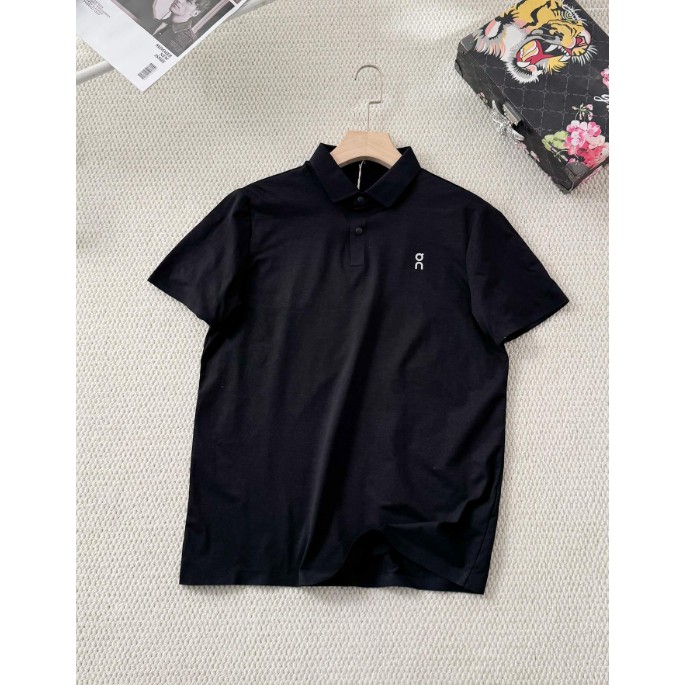 <p>ON 無痕壓膠短袖 POLO 衫(黑)</p>