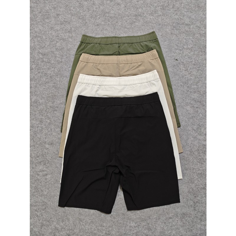 <p>DESCENTE 速乾短褲</p>