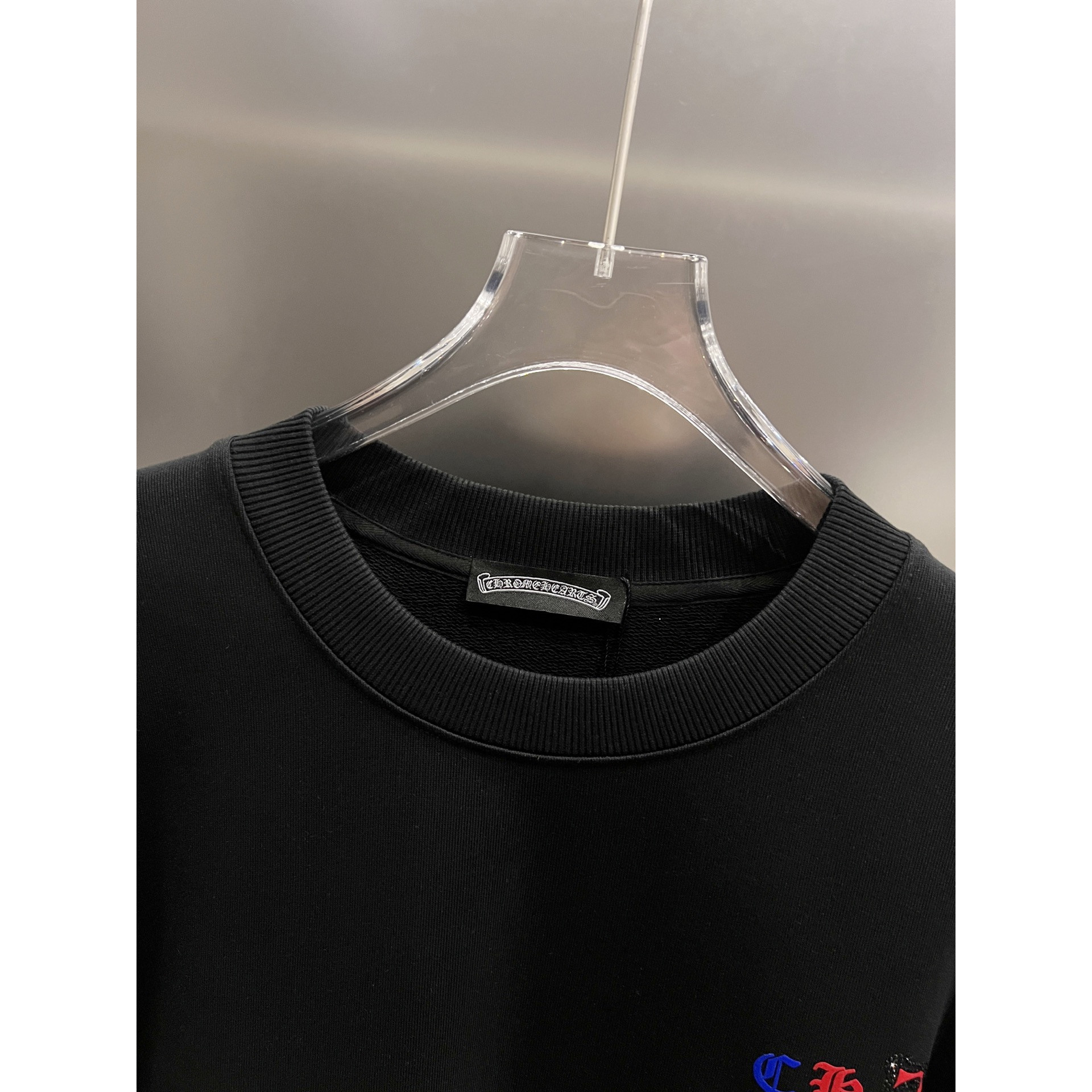 <p>CHROME HEARTS 圆领长袖卫衣(白)</p>