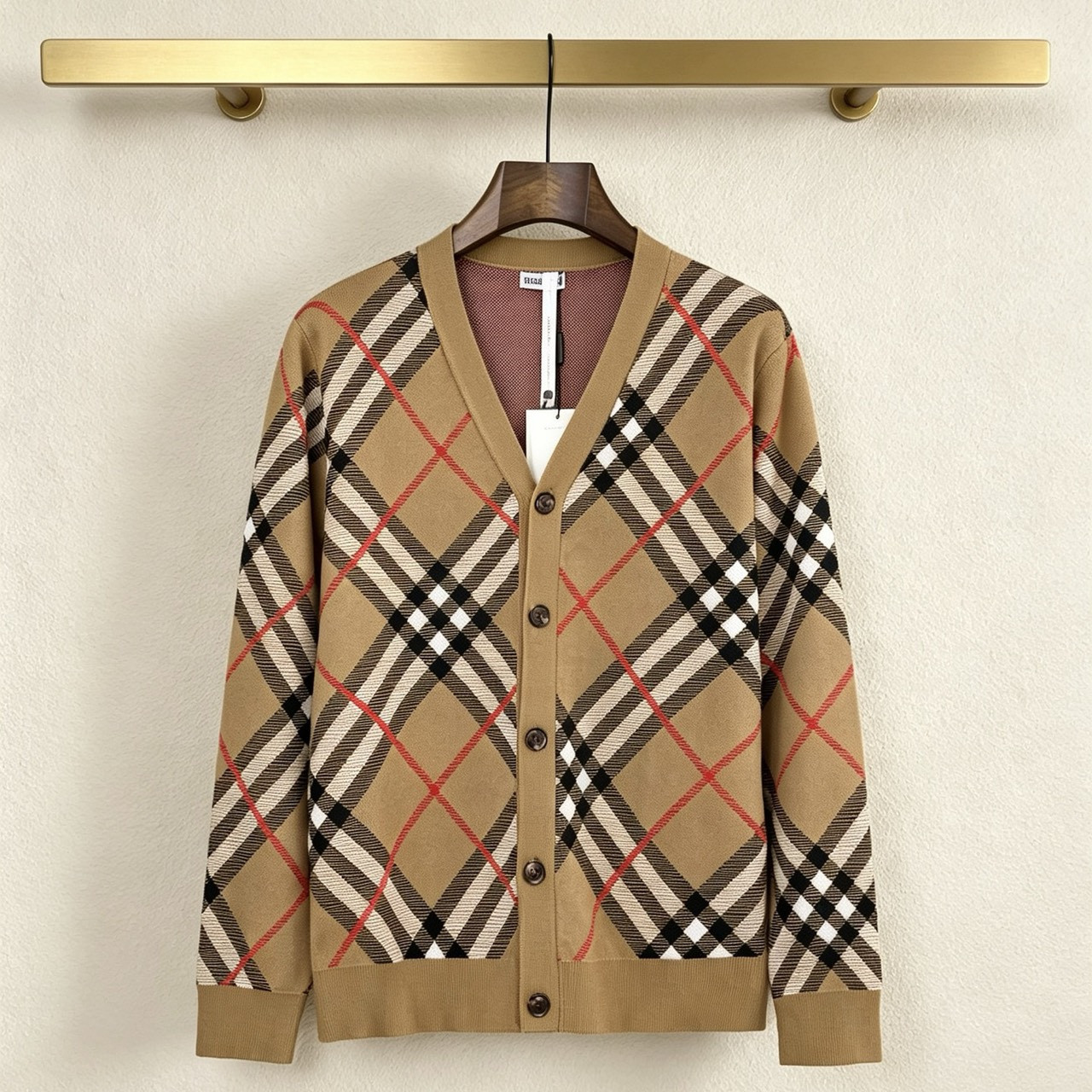 <p>BURBERRY 开衫毛衣(X27)</p>