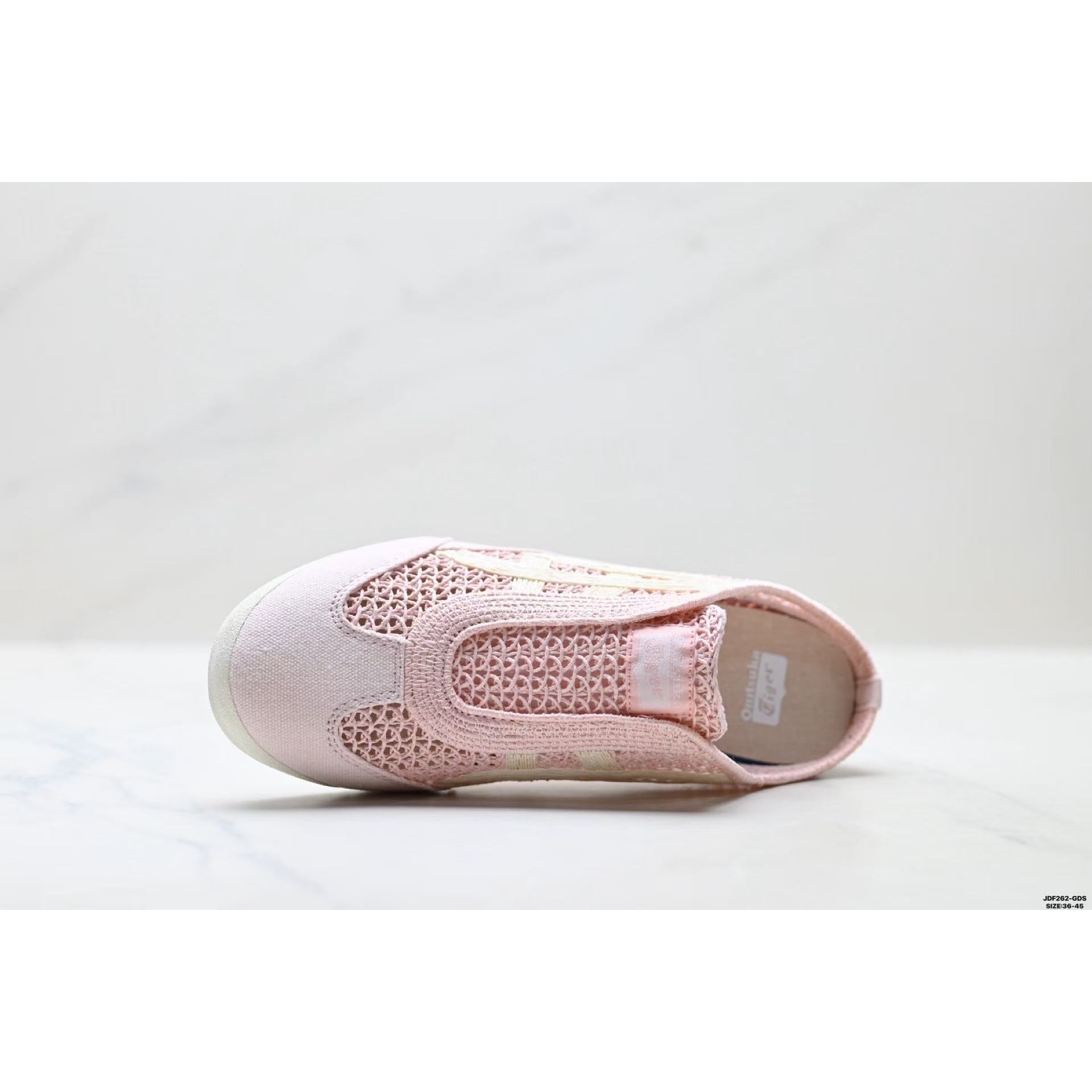 <p>Onitsuka Tiger 生活休闲鞋(粉)&nbsp;</p>