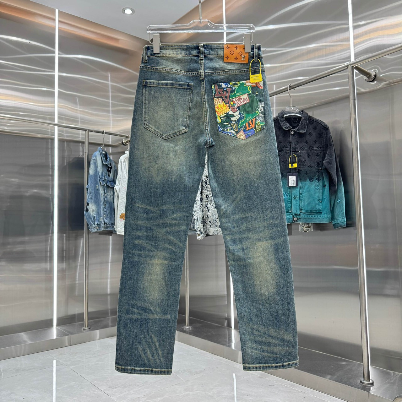 <p>LV 直筒牛仔裤(藍)</p>