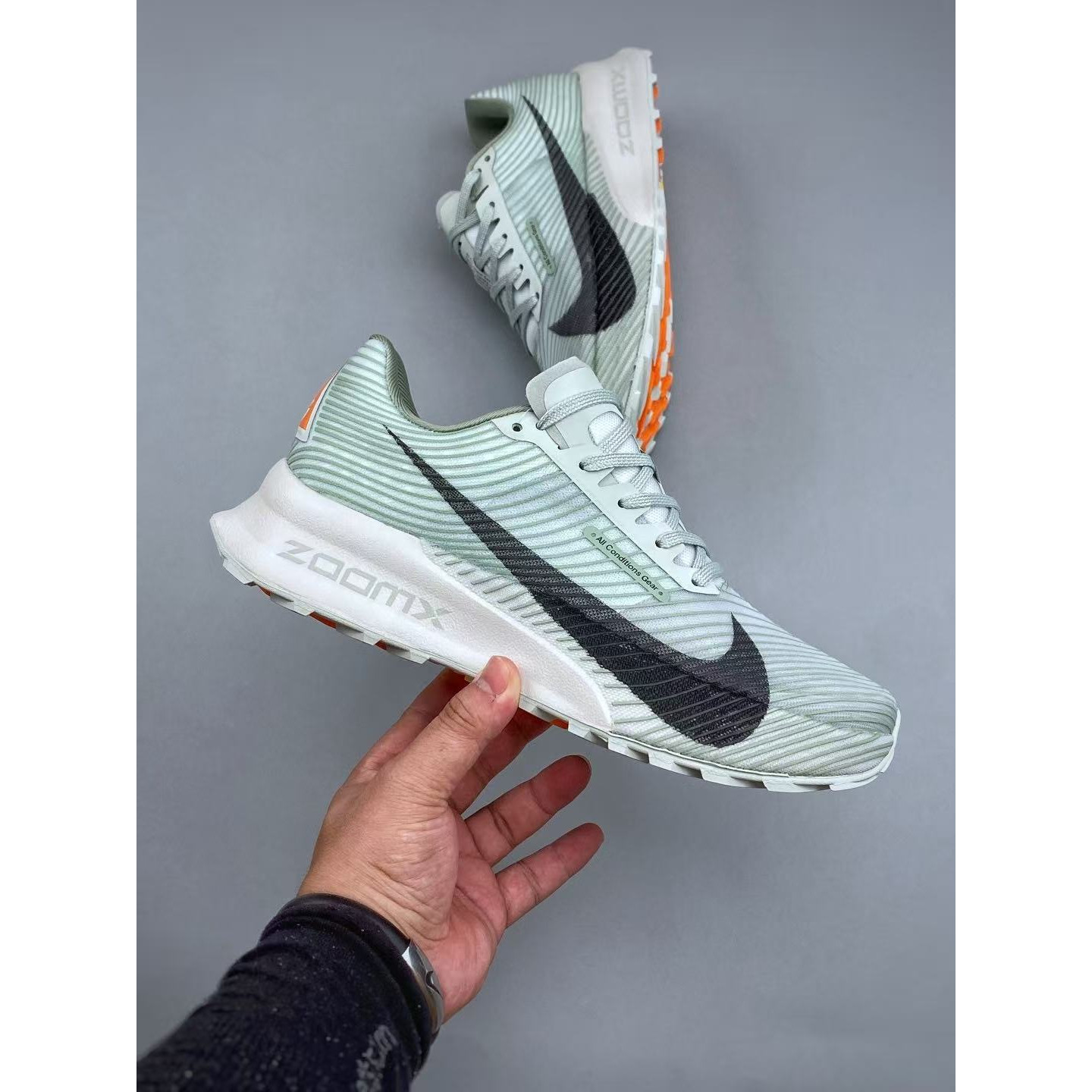 <p>Nike Zoomx ACG Ultrafly Trai 透气越野跑步鞋(綠)&nbsp;</p>