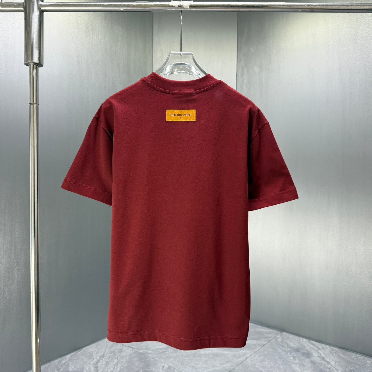 <p>LV 短袖T恤 (厚板)(紅)</p>
