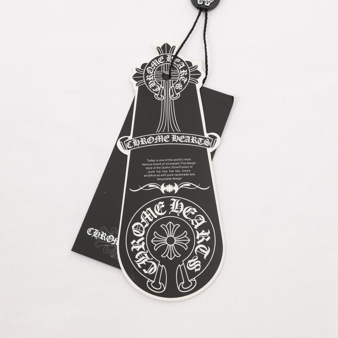 <p>Chrome Hearts 梵文十字架印花短袖(白)</p>