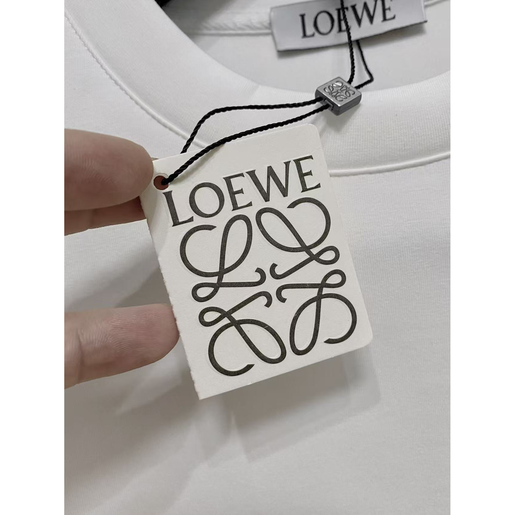 <p>LOEWE 太空棉卫衣(白)</p>