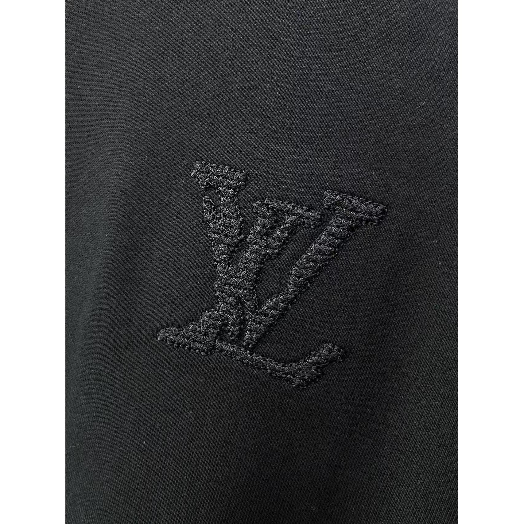 <p>LV 圓領長袖T恤(黑)</p>