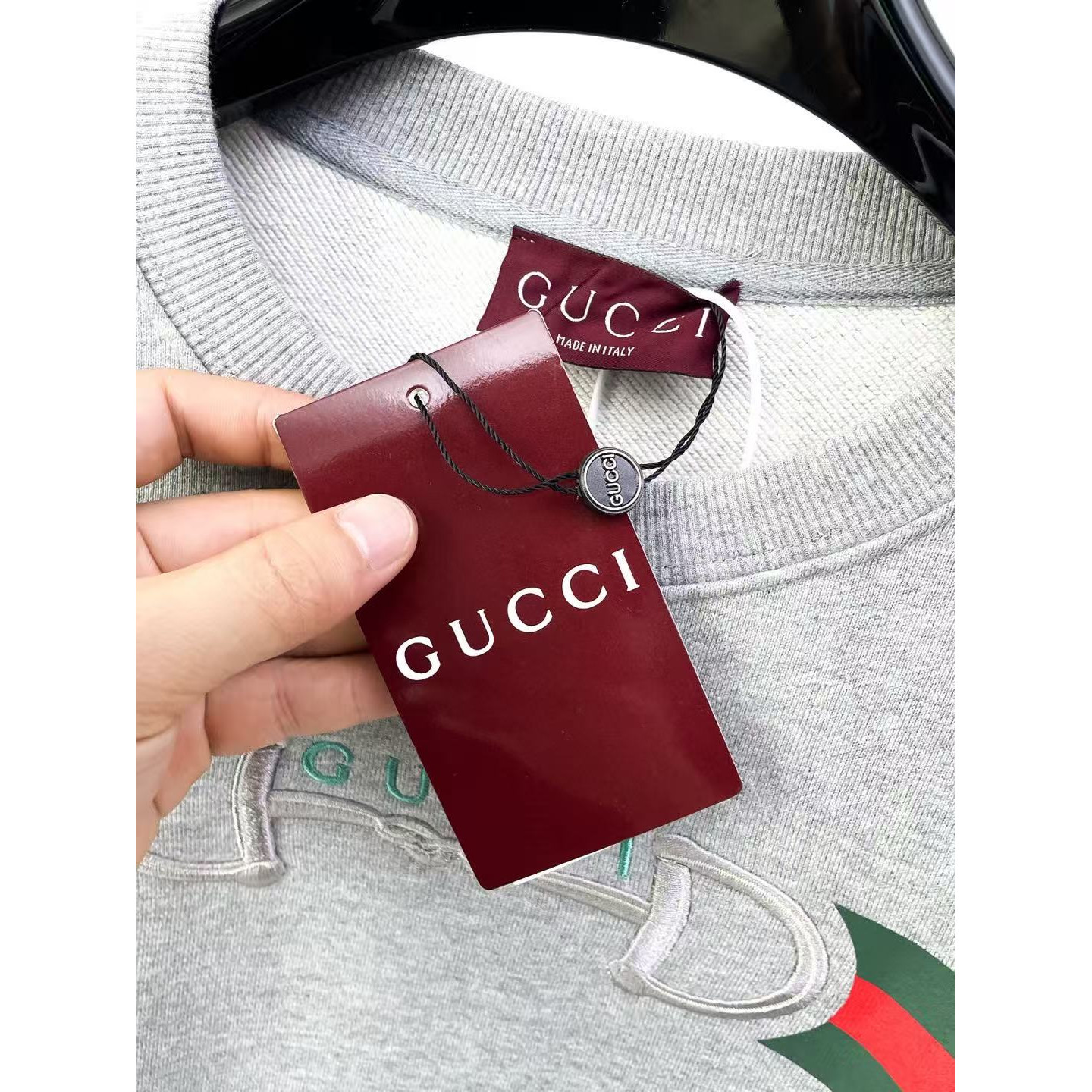 <p>GUCCI 圆领卫衣(灰)</p>