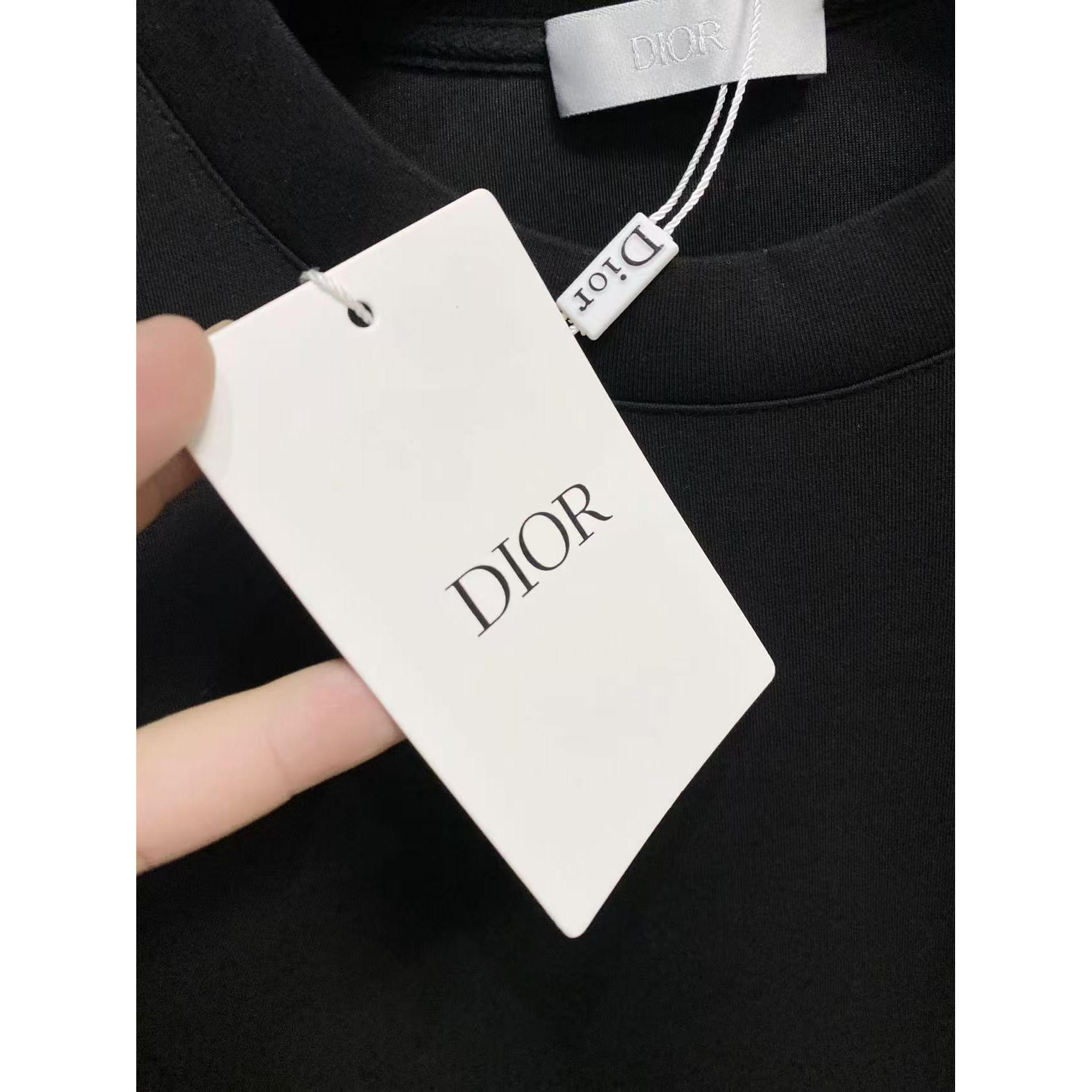 <p>DIOR 太空棉卫衣(黑)</p>