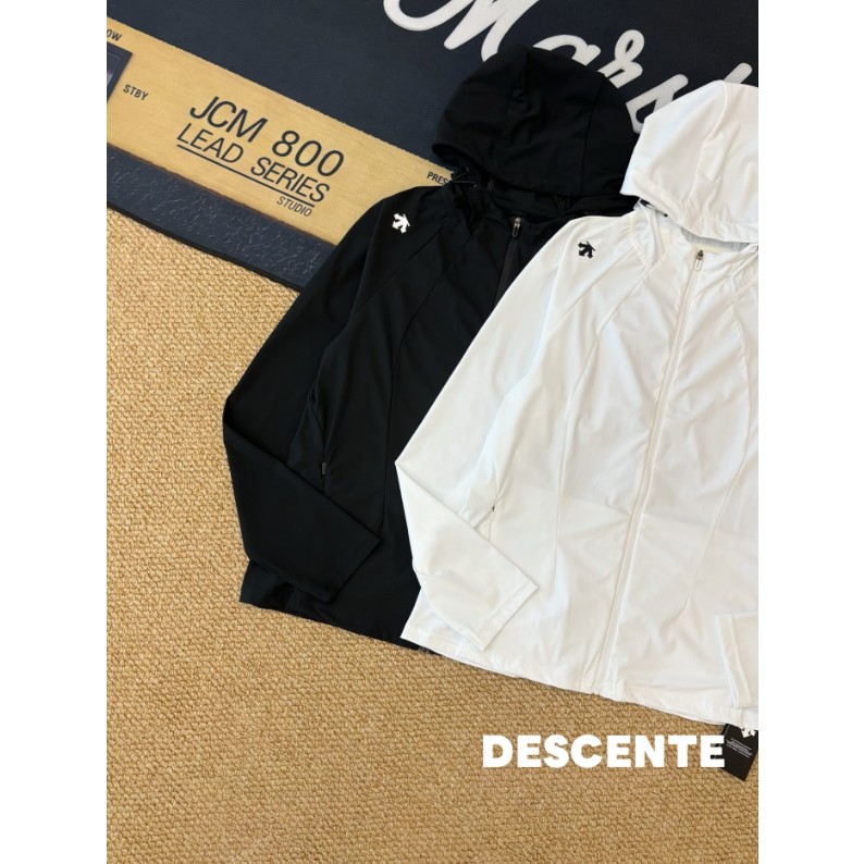 <p>DESCENTE 連帽防曬外套(白/黑)</p>