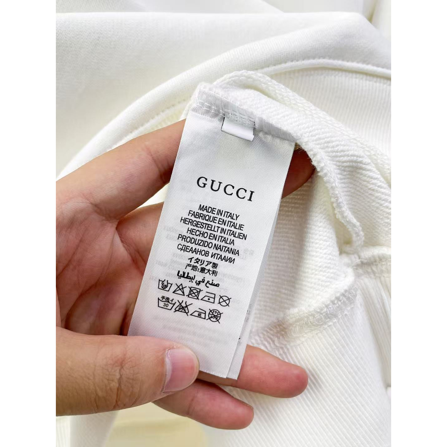 <p>GUCCI 圆领卫衣(白)</p>