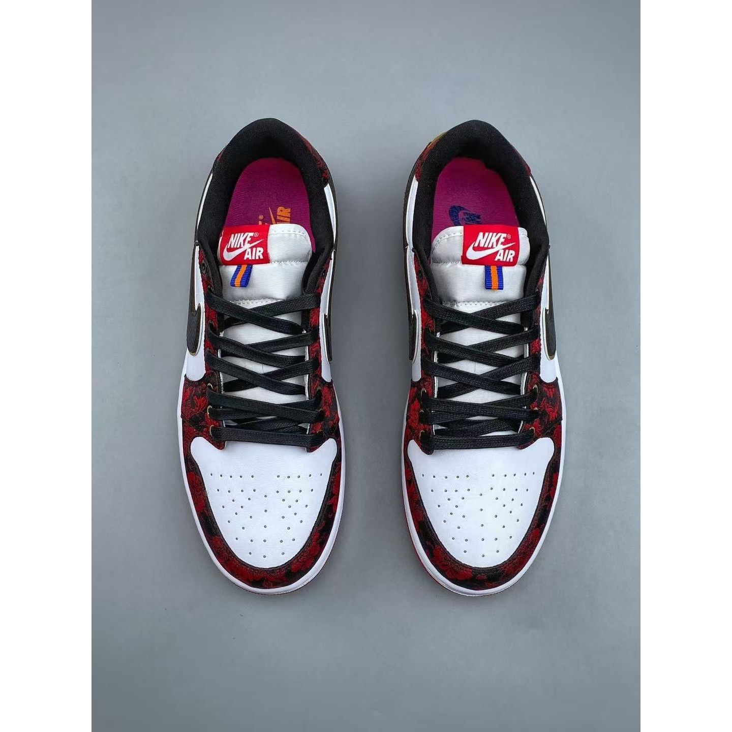 <p>Nike Air Jordan 1 Low&nbsp;休闲板鞋(紅)</p>