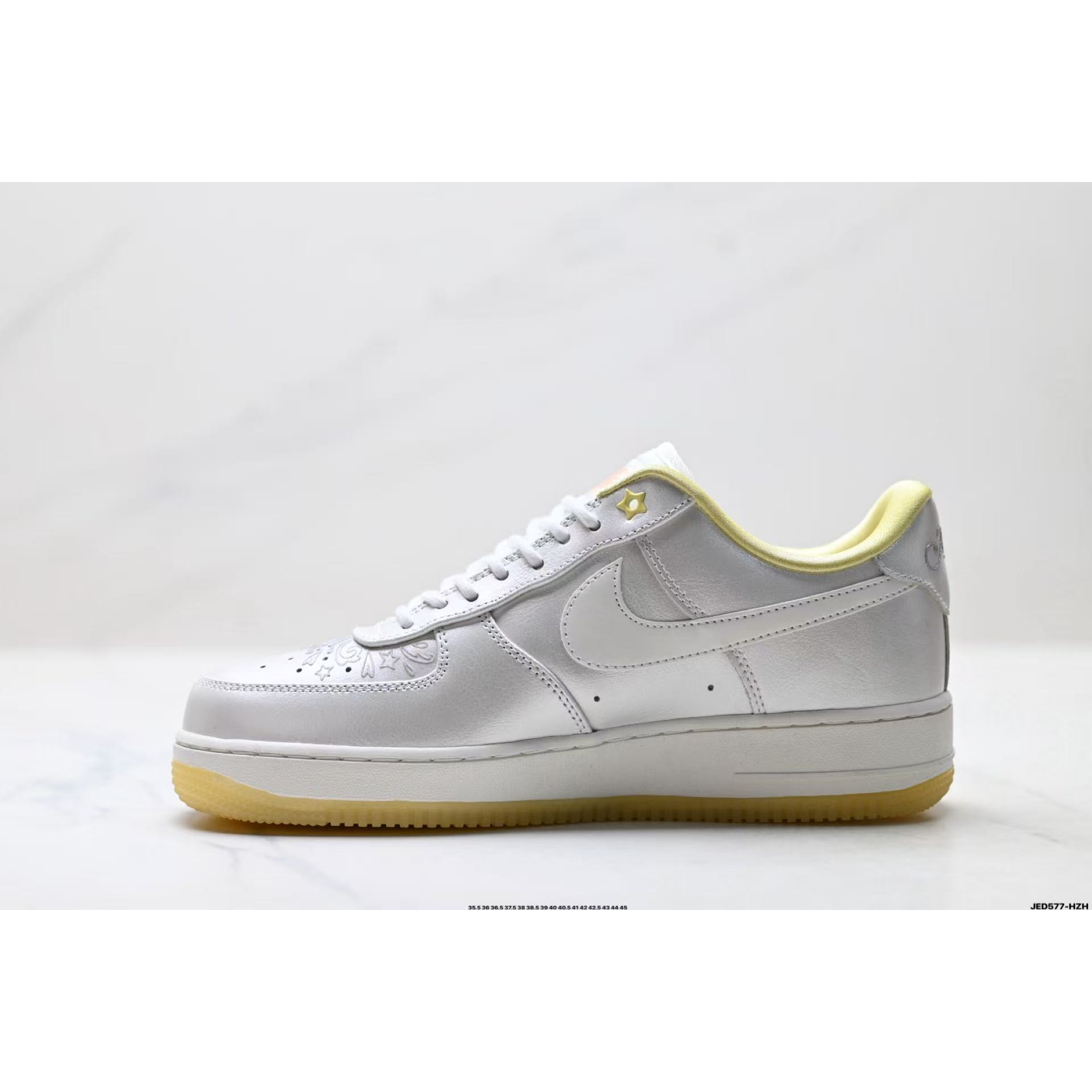 <p>Nike AIR FORCE 1&rsquo;07空军一号低帮百搭休闲运动板鞋</p>