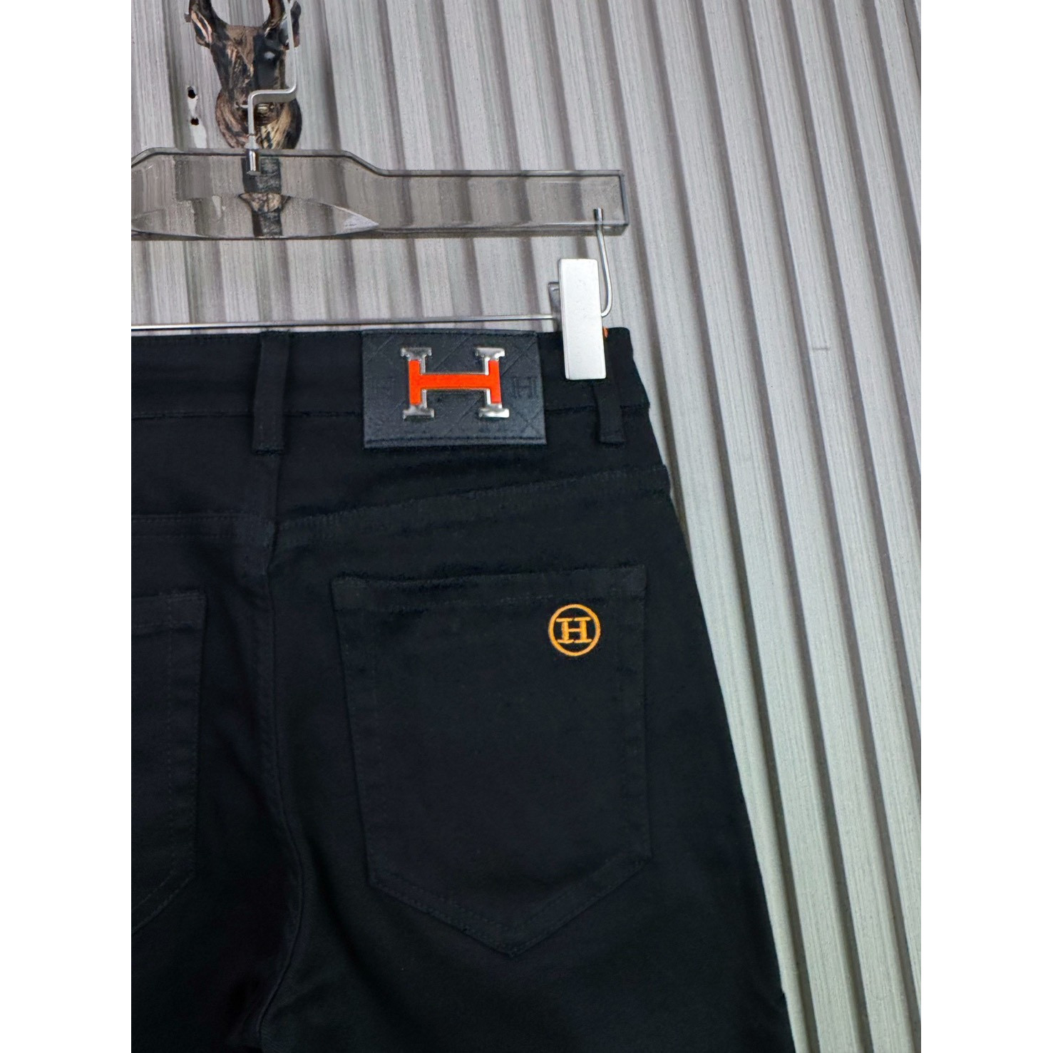 <p>Hermes 休閒牛仔褲</p>