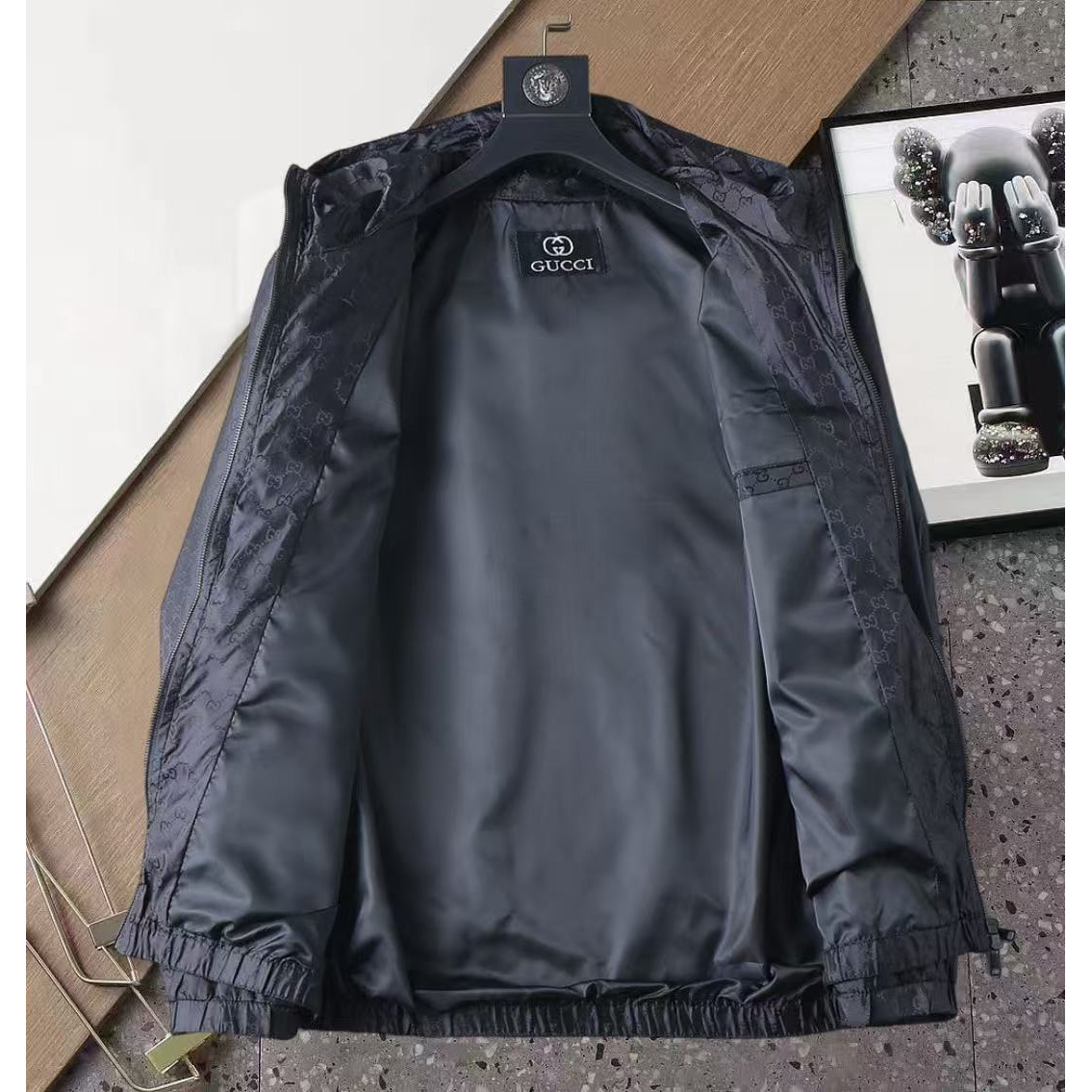 <p>GUCCI 男士夹克外套(800822)</p>