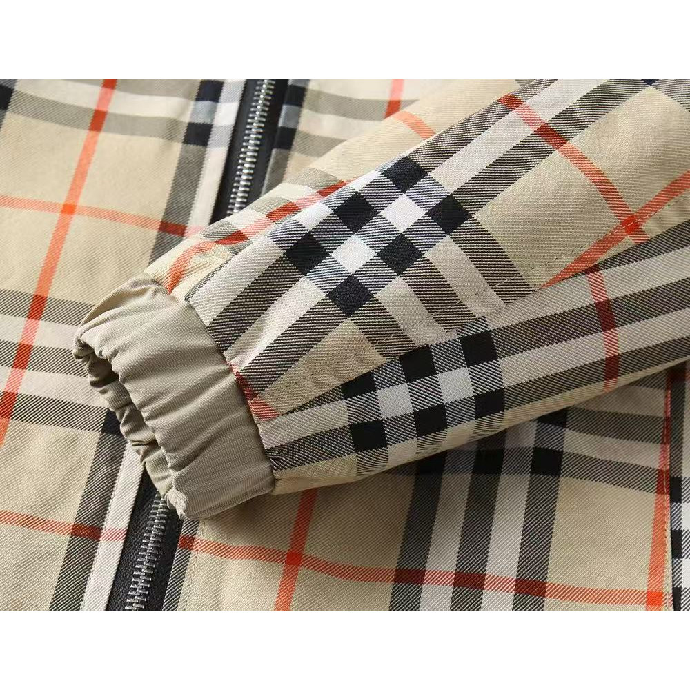 <p>BURBERRY 男士夹克外套(800844)</p>