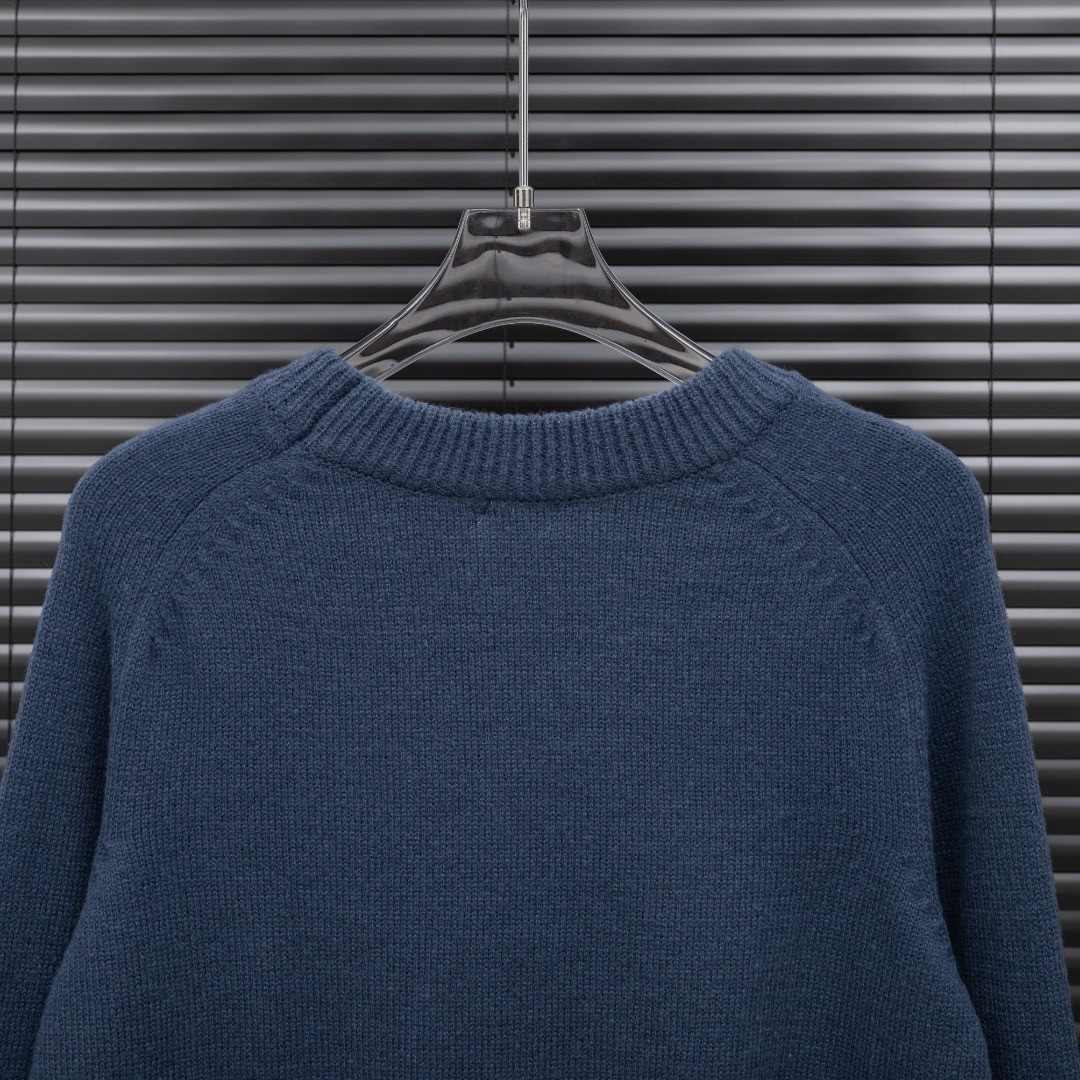 <p>DIOR 针织长袖毛衣(藏青)</p>