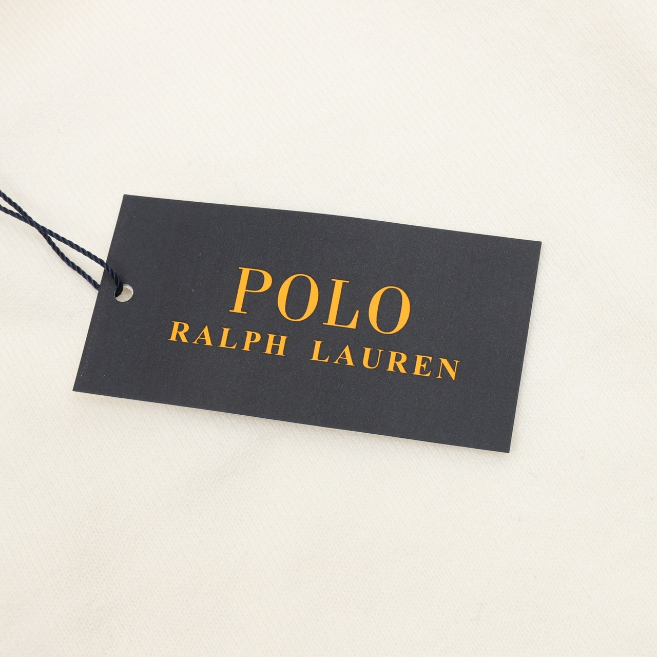 <p>RALPH LAUREN&nbsp; 战马标识针织羊毛POLO毛衣(米白)</p>