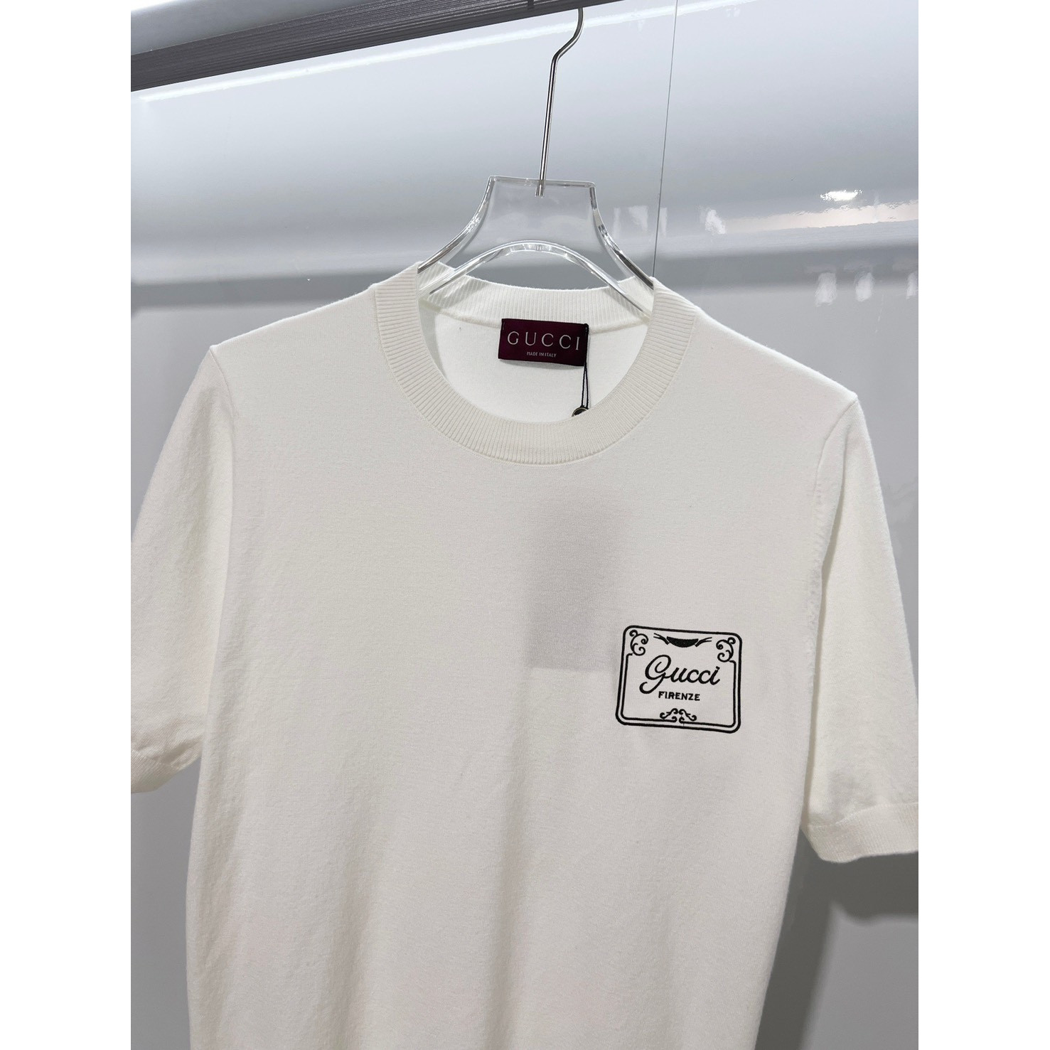 <p>&nbsp;GUCCI 针织衫圆领(白)</p>