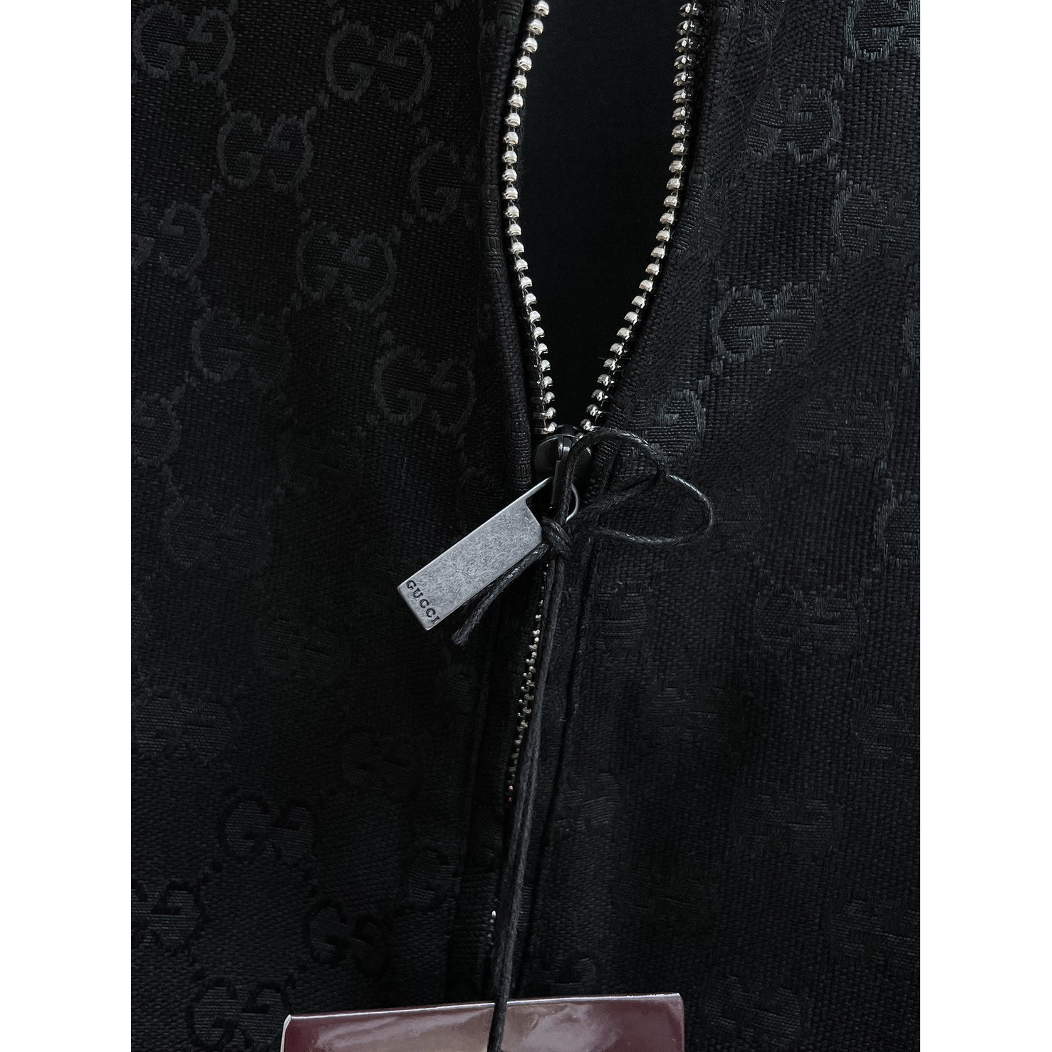 <p>GUCCI 男士夹克外套(黑)</p>