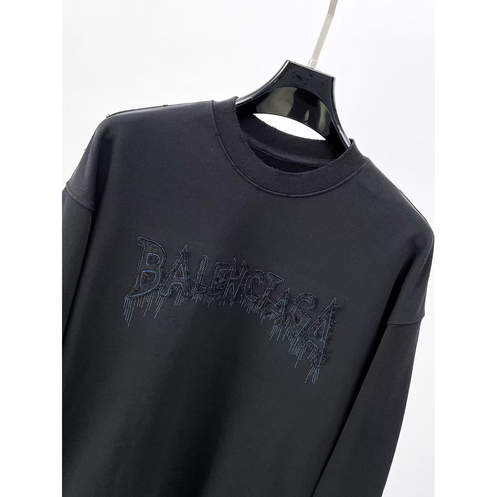 <p>Balenciaga 圓領長袖T恤(黑)</p>