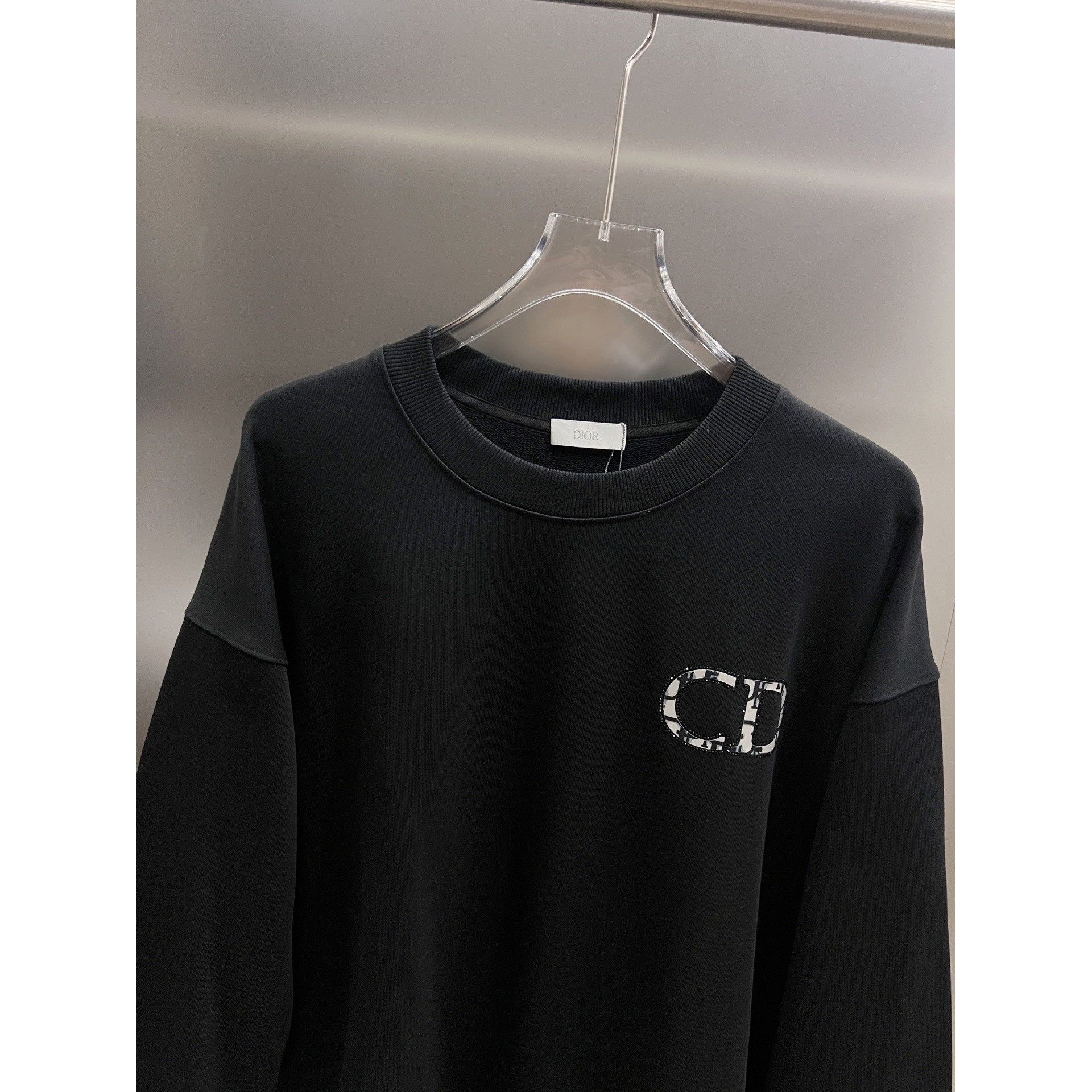 <p>DIOR 圆领长袖卫衣(白)</p>