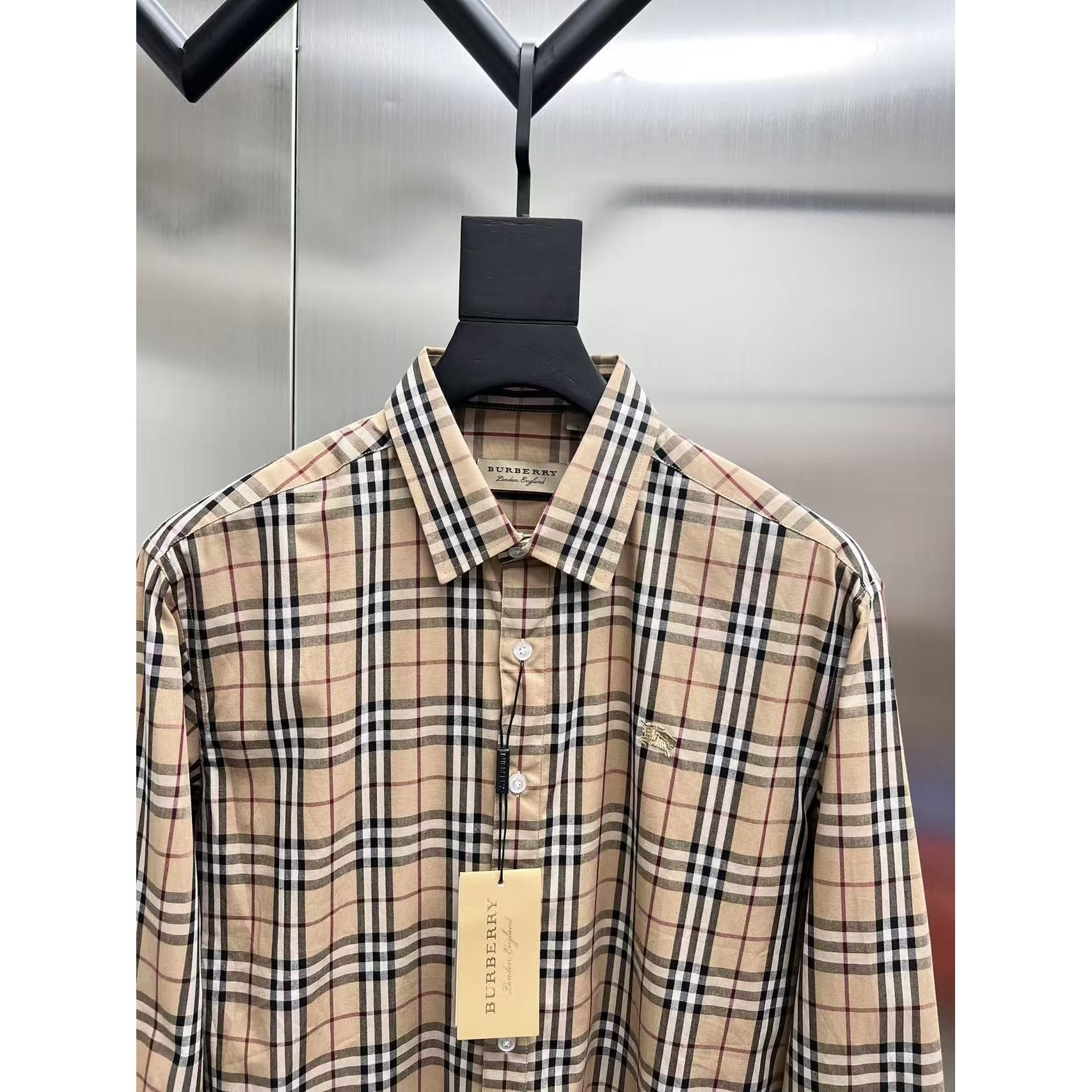 <p>Burberry 长袖衬衫(783234)</p>
