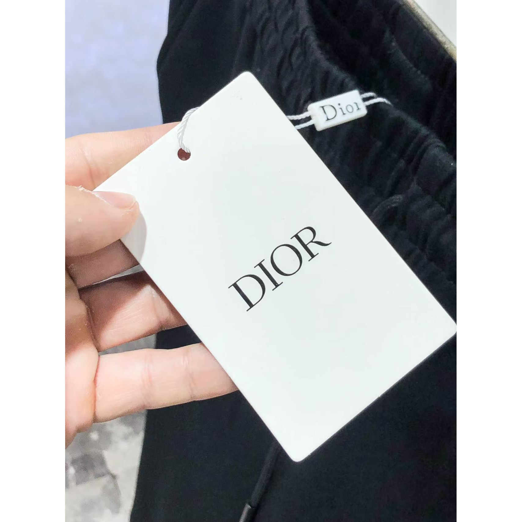 <p>DIOR&nbsp;高品质时尚休闲裤(782951)</p>