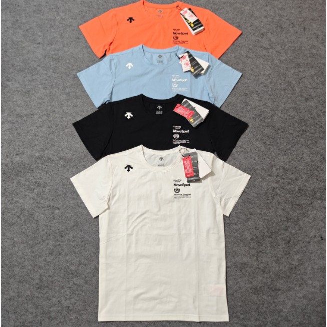 <p>DESCENTE 短袖T恤</p>