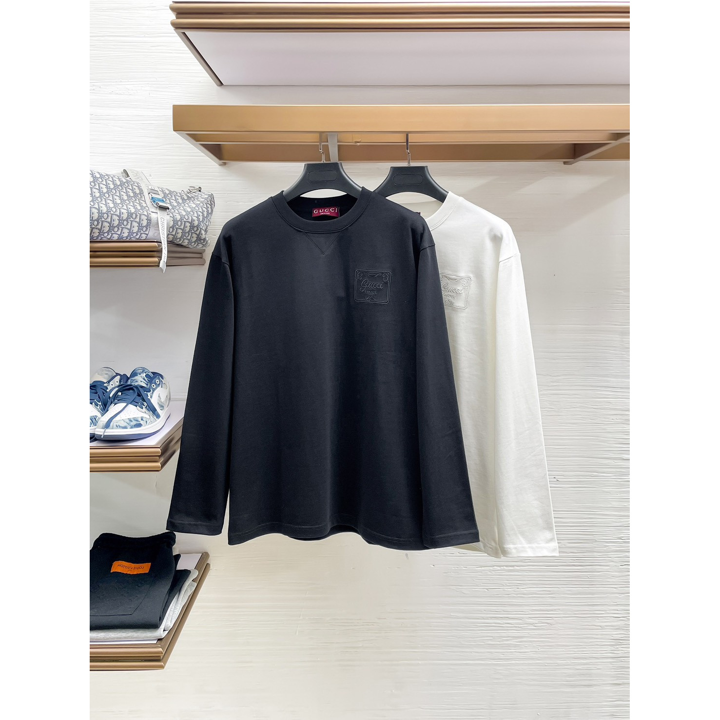 <p>GUCCI 长袖T恤(白)</p>