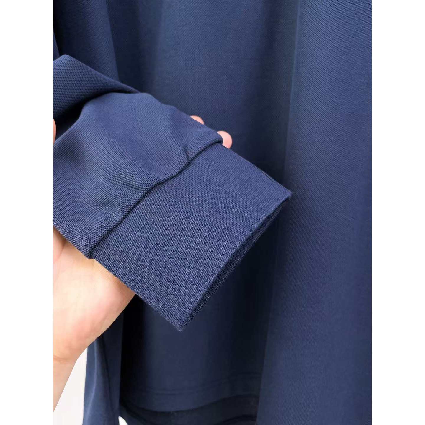 <p>BURBERRY 长袖Polo衫(藍)</p>
