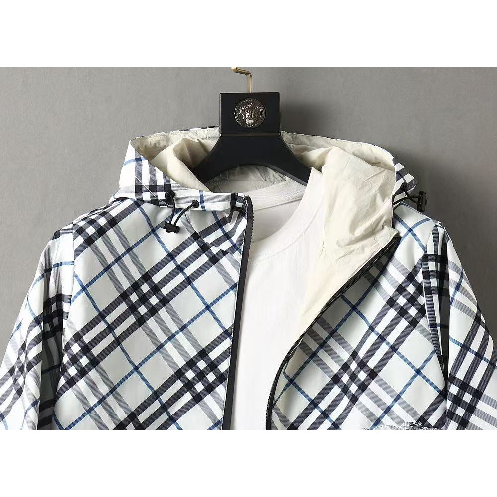 <p>BURBERRY 男士夹克外套(800863)</p>