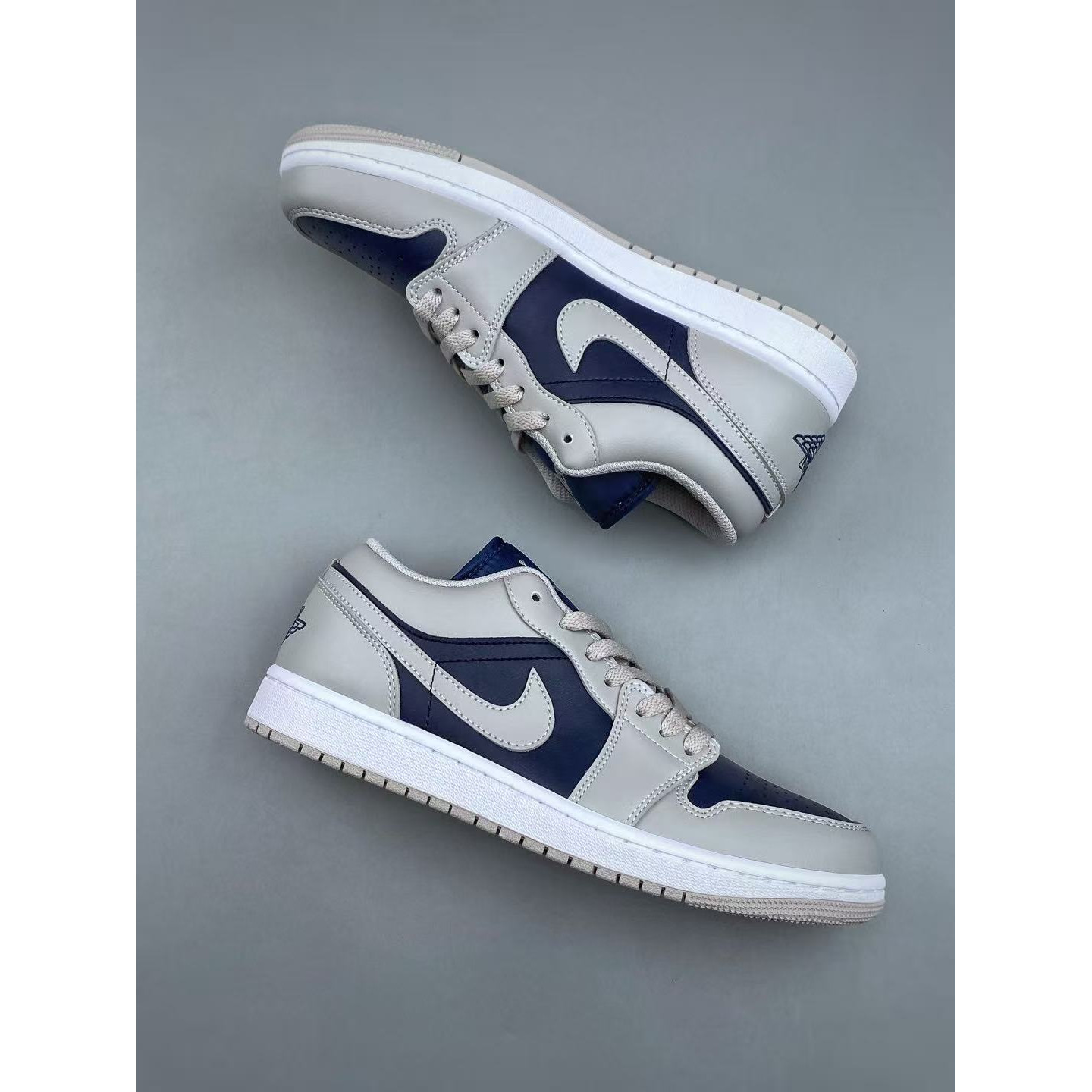 <p>K版 Nike AIR JORDAN 1LOW G &nbsp;AJ1 休闲板鞋</p>