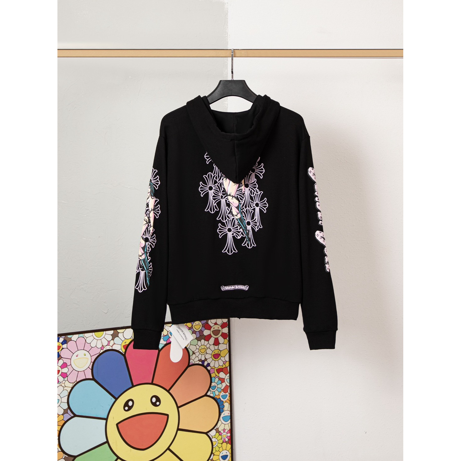 <p>CHROME HEARTS 印花连帽外套(DZ84)(黑色)</p>