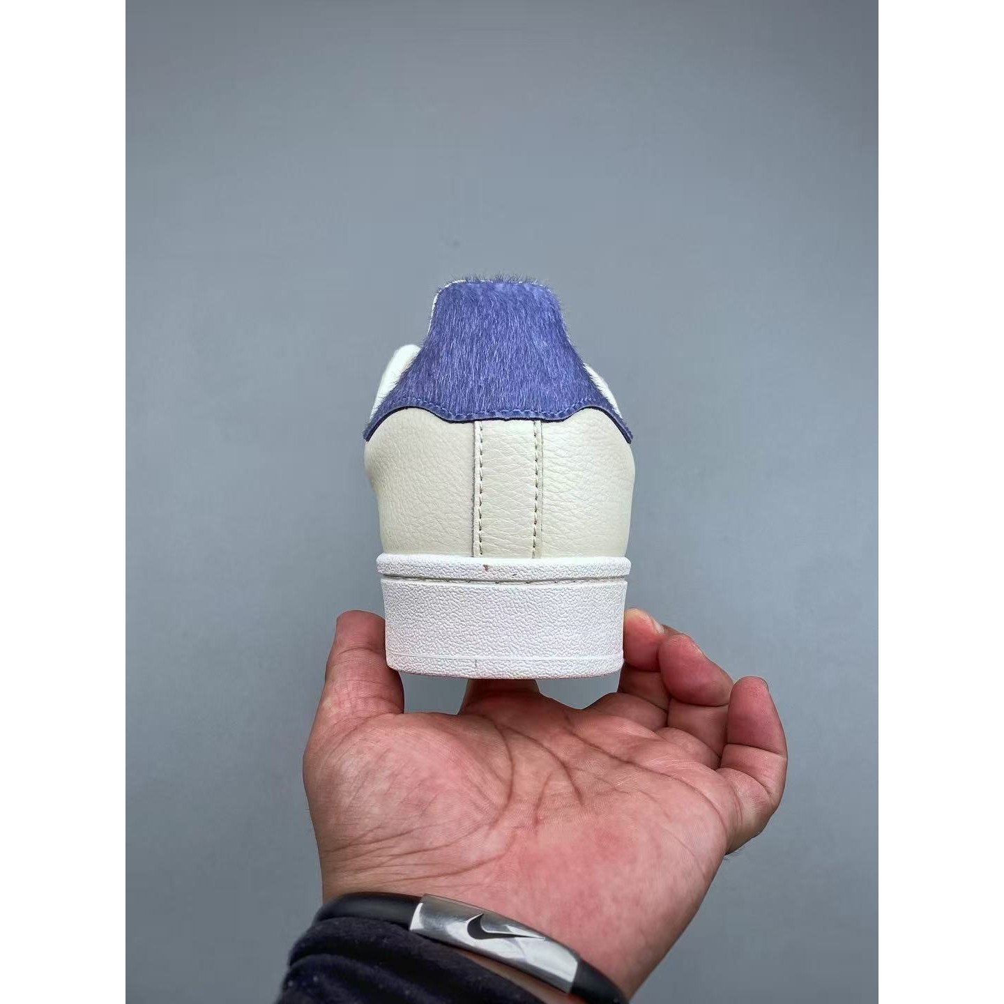 <p>Adidas Originals &nbsp;SUPERSTAR II &nbsp;经典贝壳头板鞋</p>