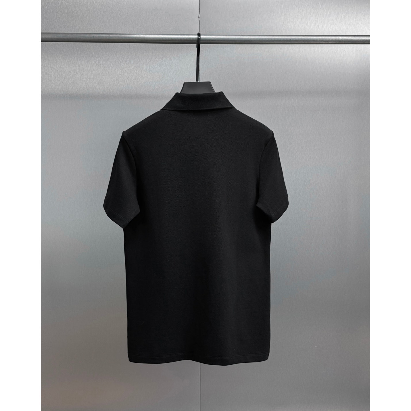 <p>BURBERRY 短袖翻领polo衫(黑)</p>