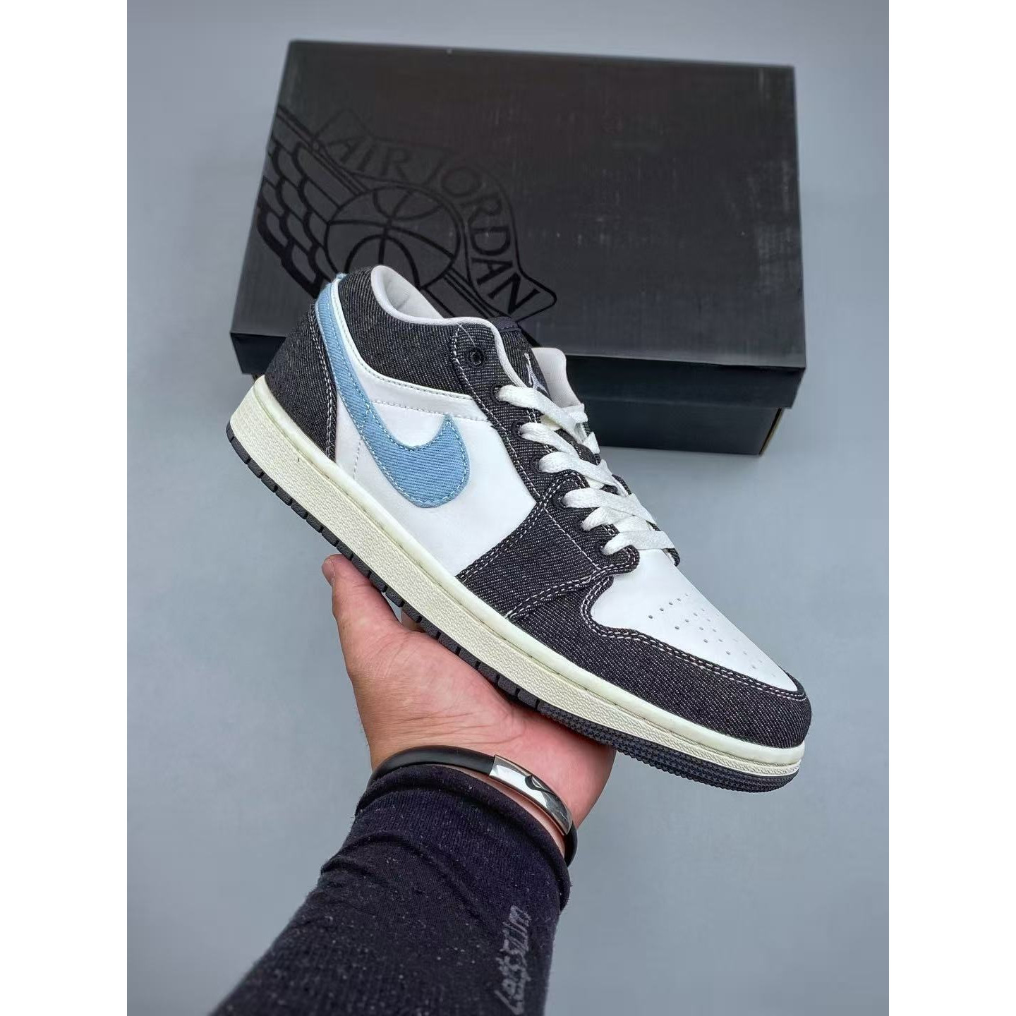 <p>K版 Nike AIR JORDAN 1LOW G &nbsp;AJ1 休闲板鞋</p>