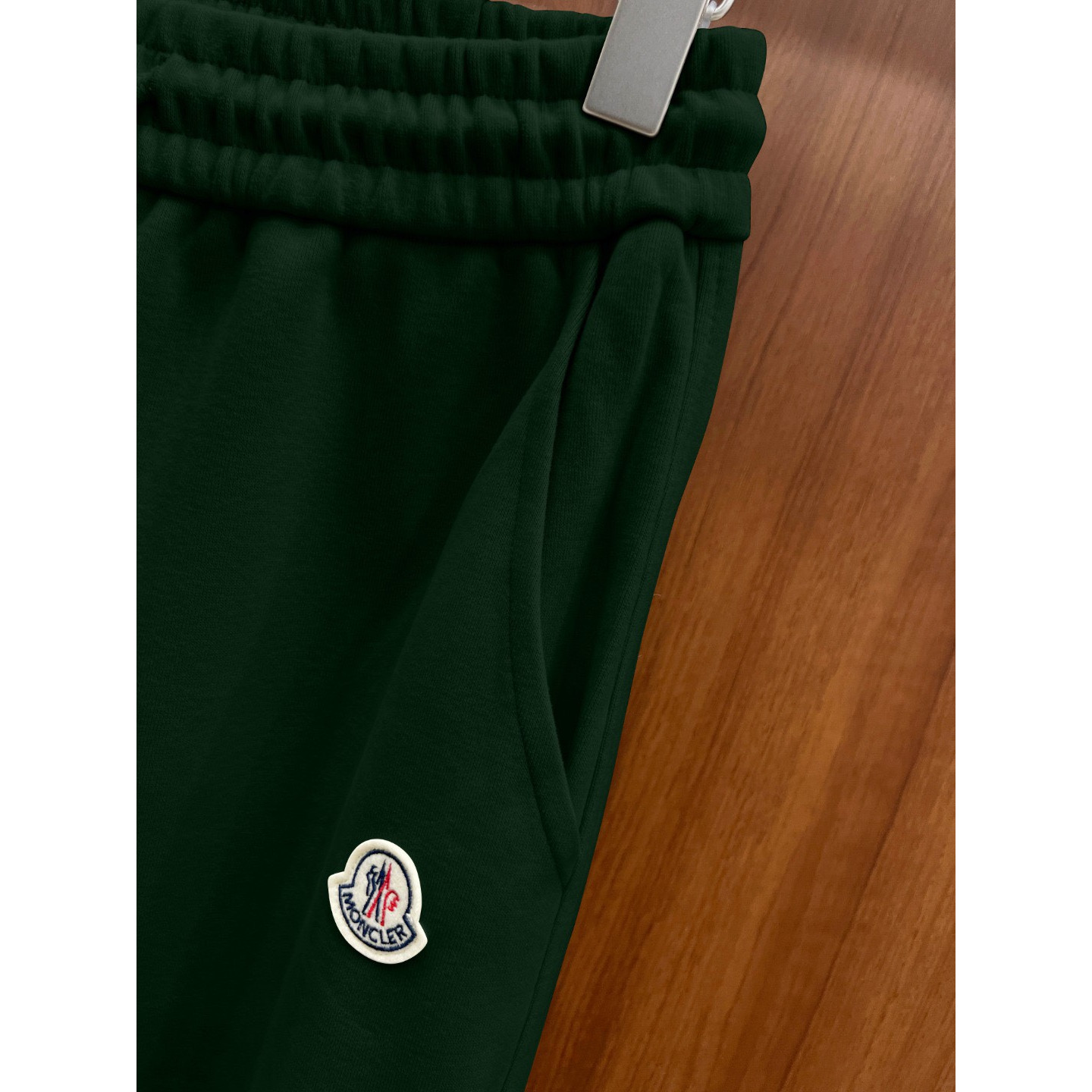 <p>Moncler 连帽套装(墨绿)</p>