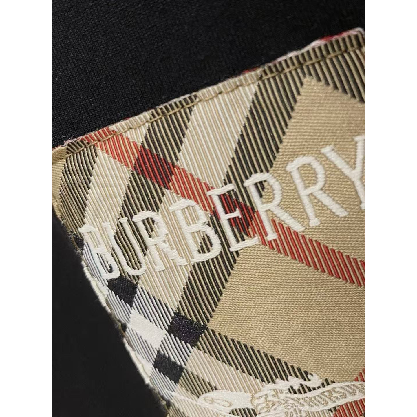 <p>BURBERRY 太空棉卫衣(黑)</p>